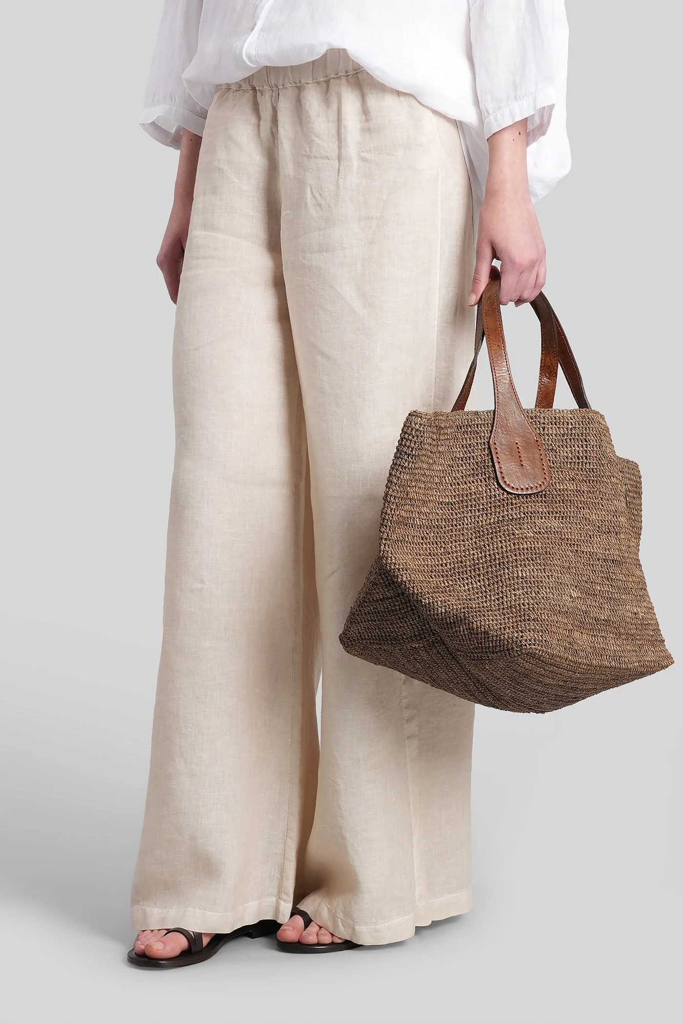 Pants in beige linen - Image 4