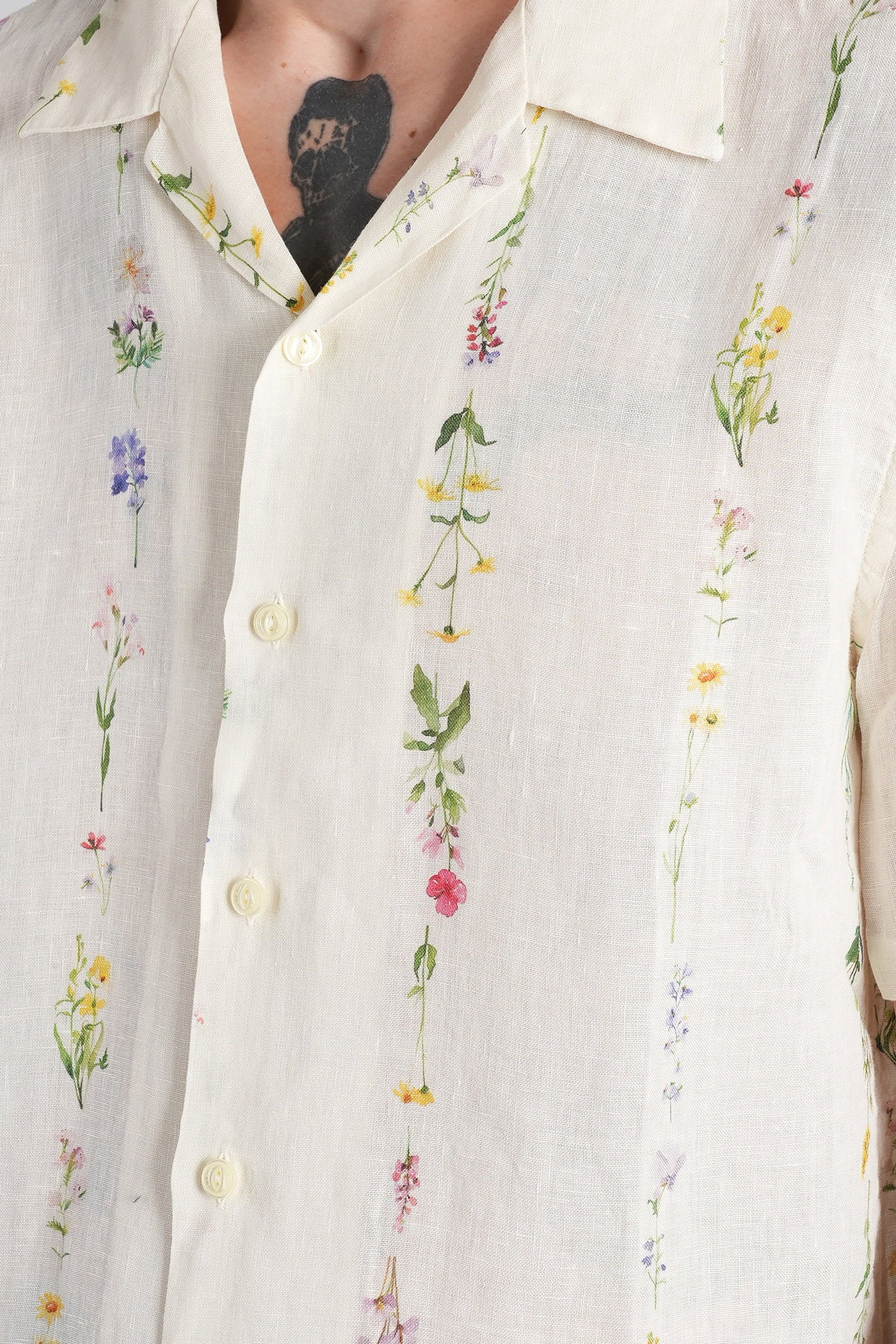 Shirt in beige linen - Image 5