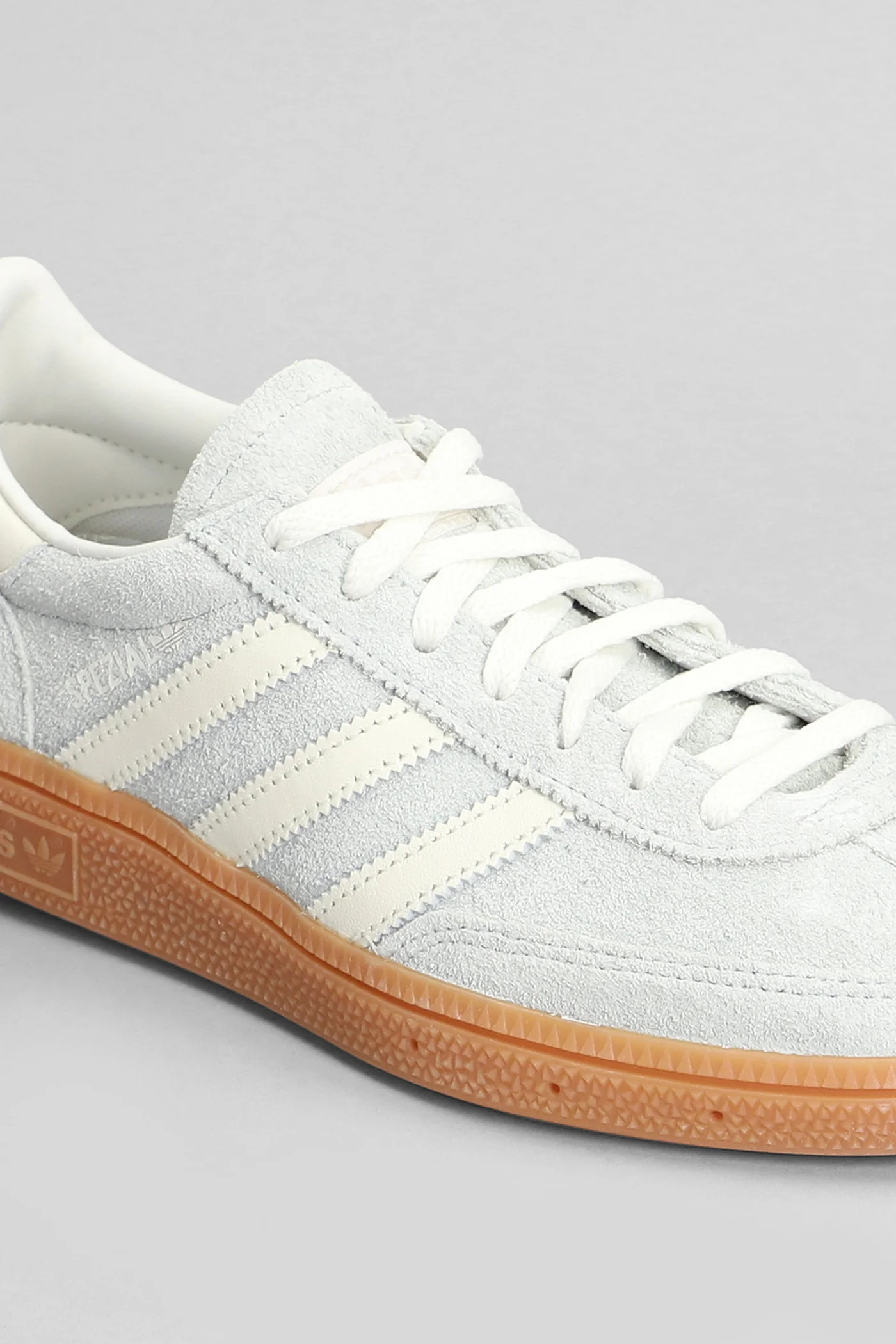 Handball Spezial Sneakers in grey suede - Image 5