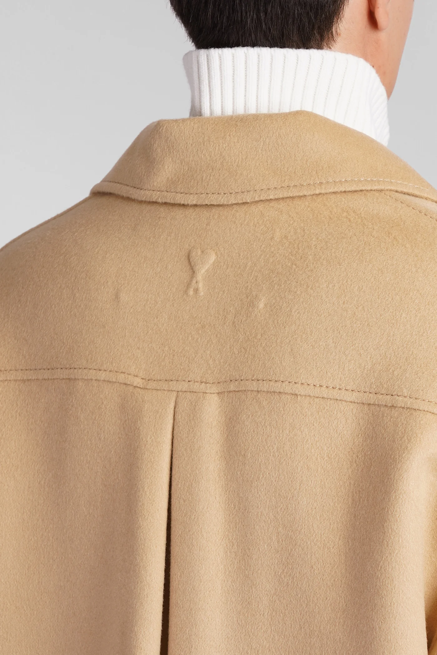 Coat in beige wool - Image 5