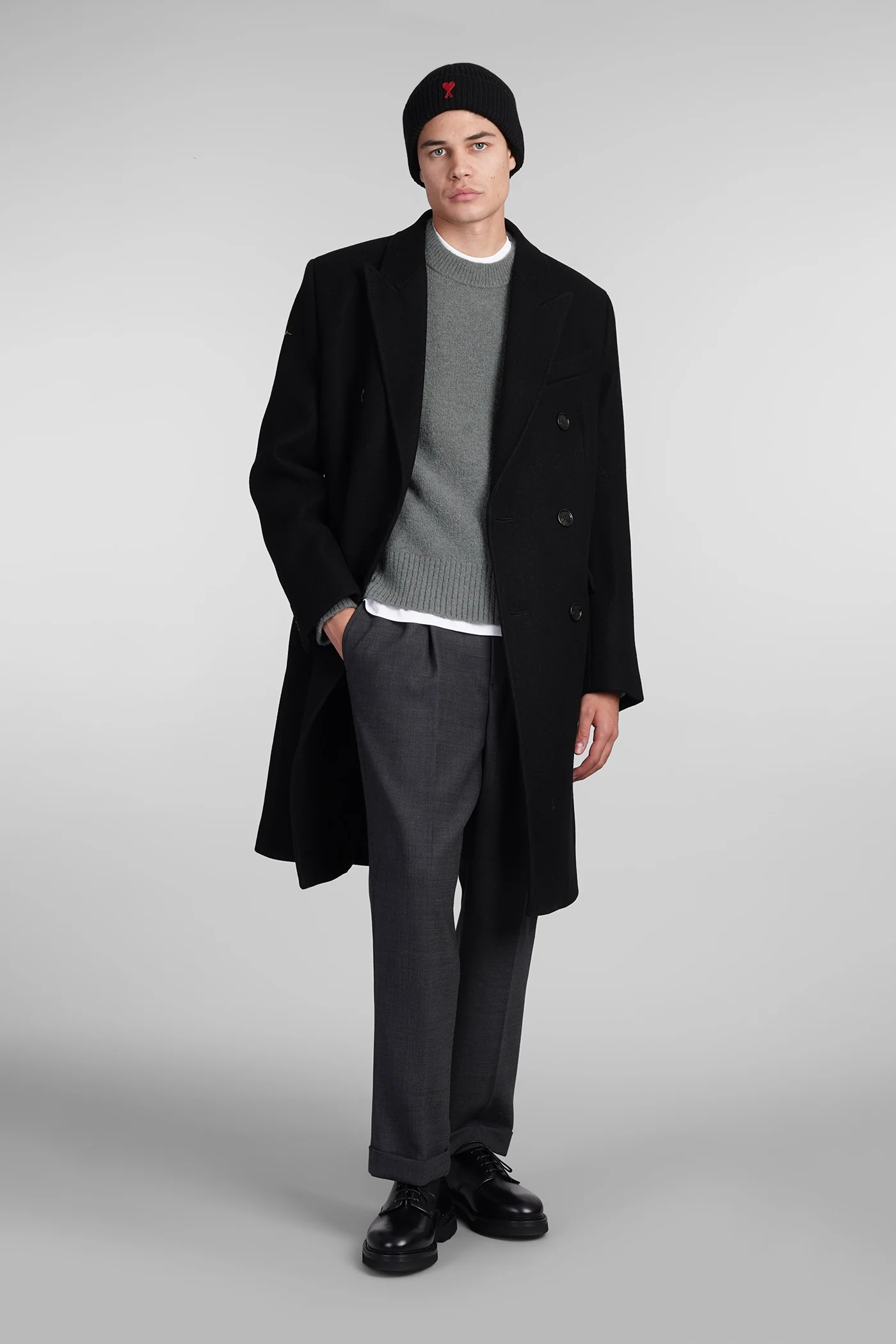 Coat in black wool - Image 2