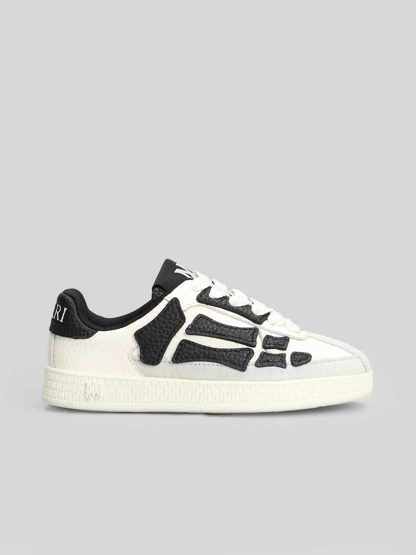 Pacific bones Sneakers in white leather