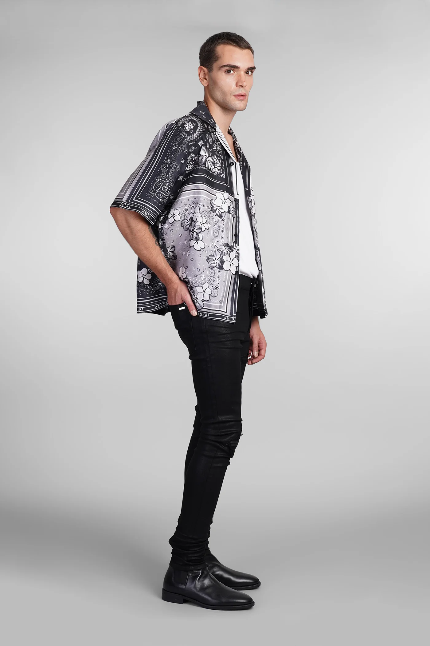 Shirt in black silk - Image 2