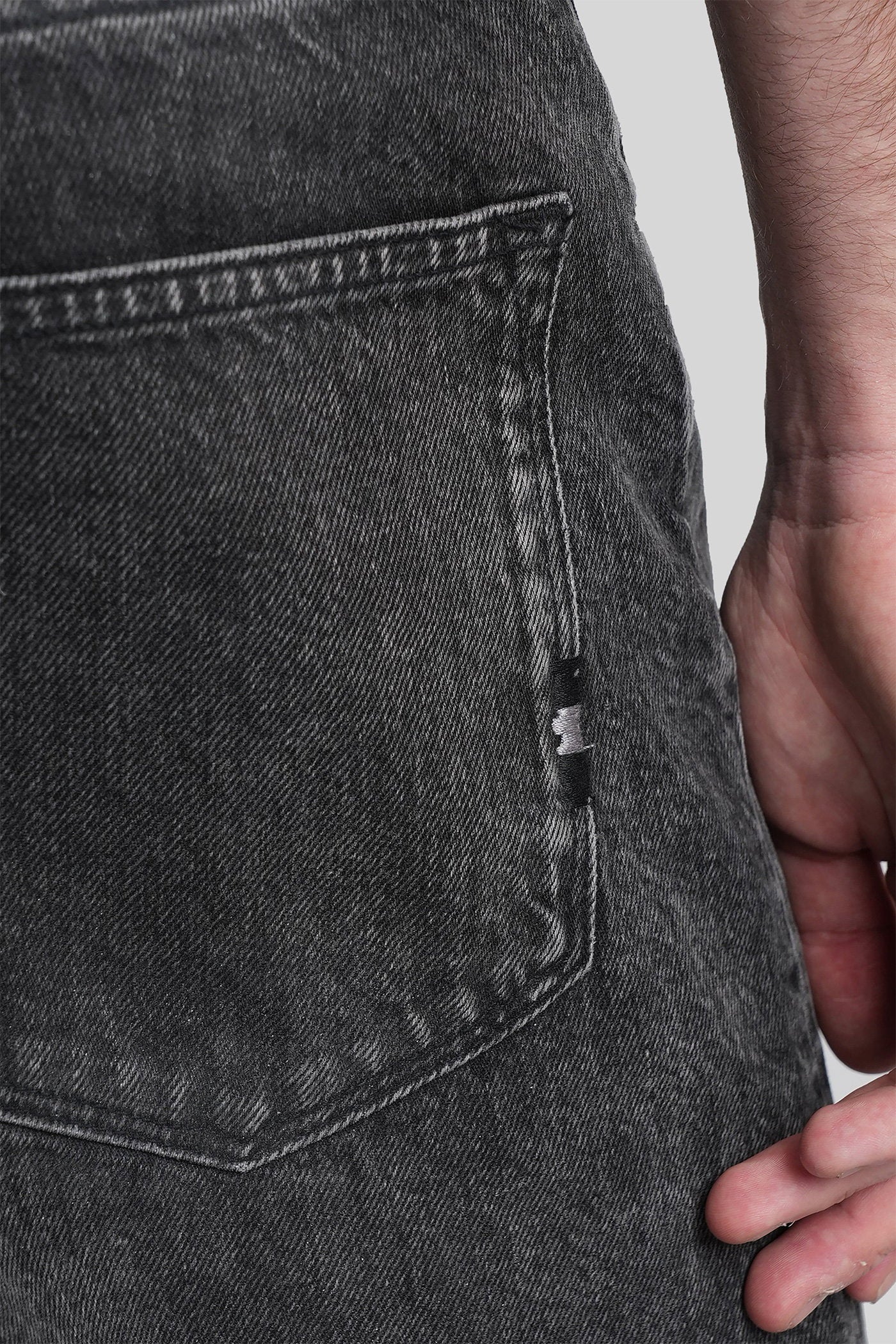 Tommy Shorts in black denim - Image 5