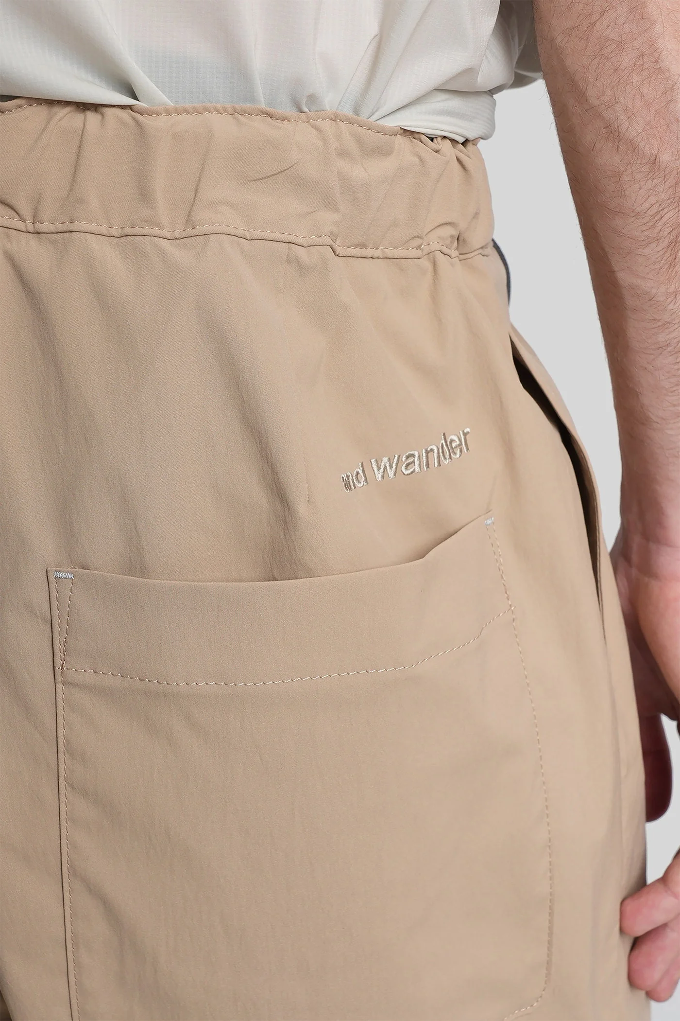 Pants in beige polyester - Image 5
