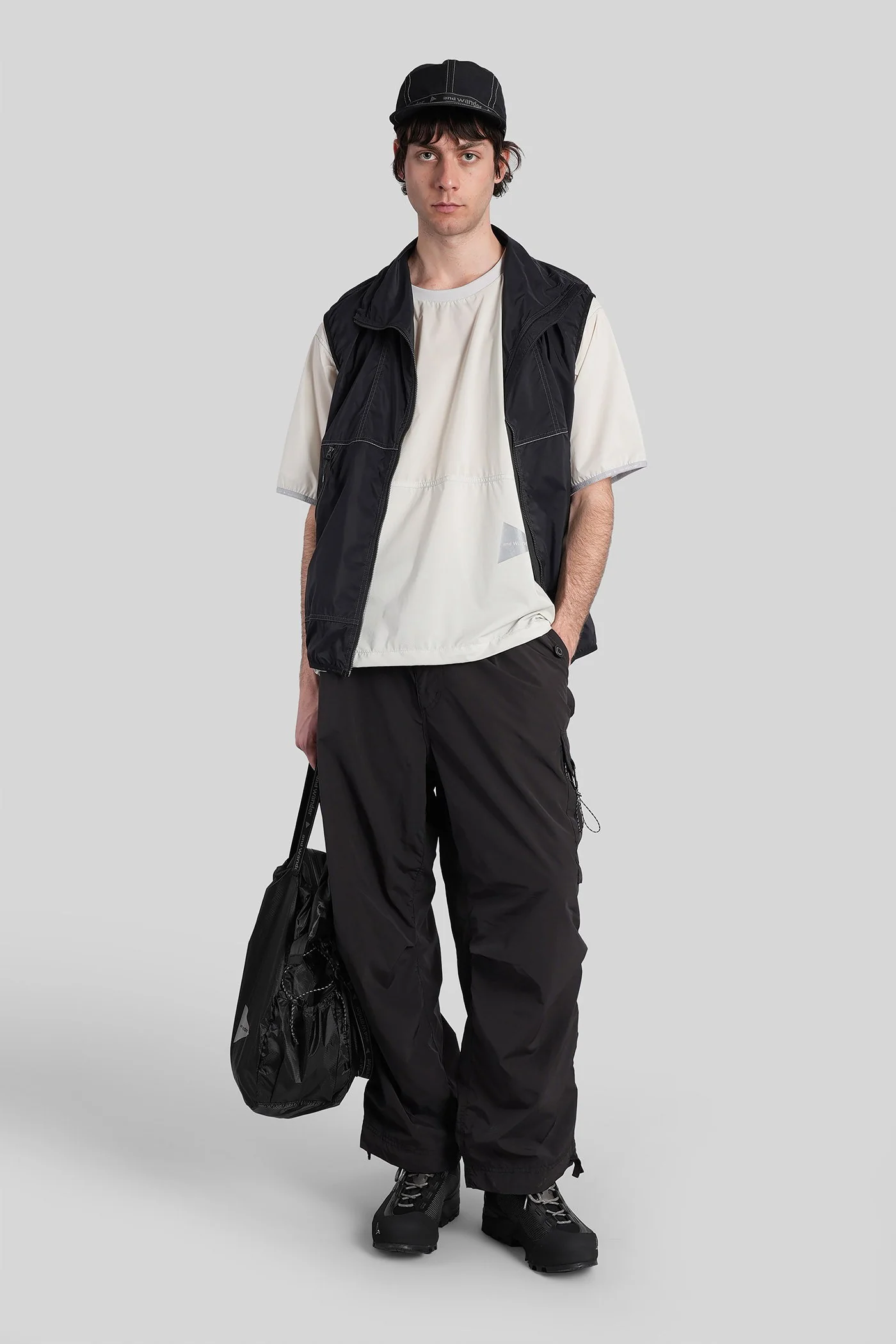 Pants in black polyester - Image 2