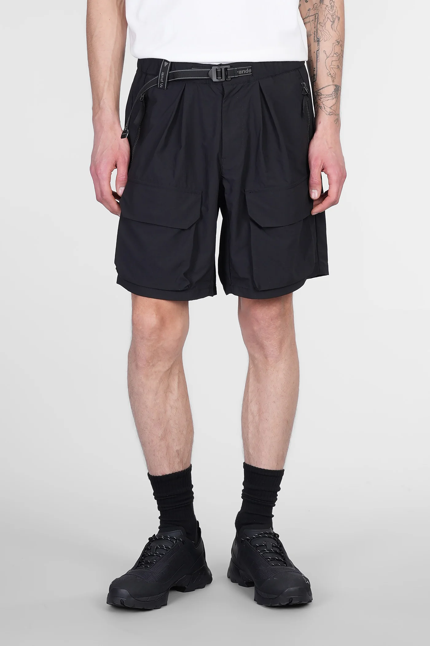 Shorts in black nylon