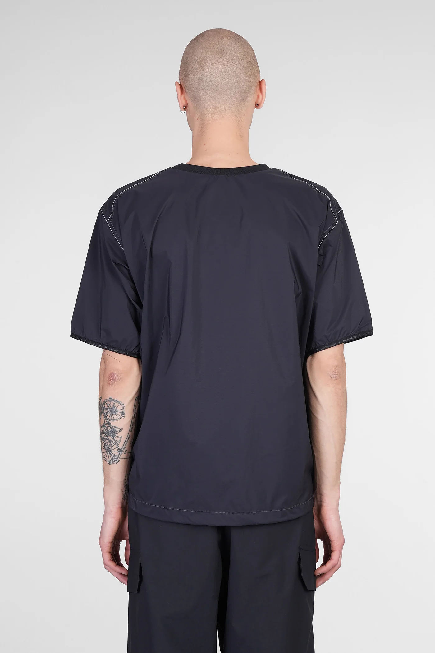 T-Shirt in black nylon - Image 3