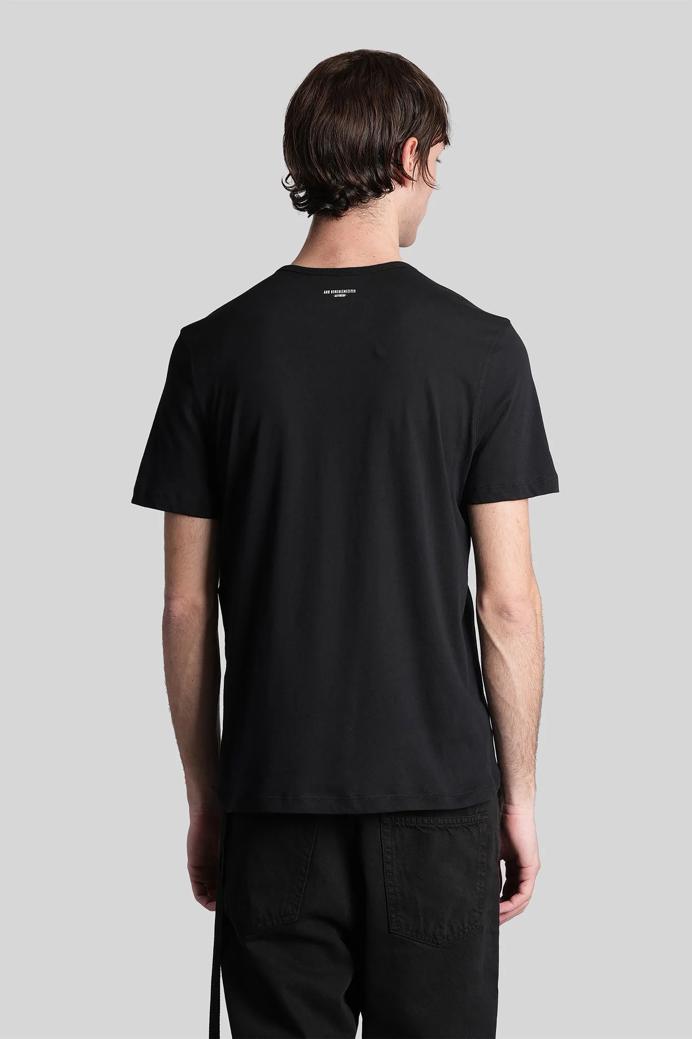 Baptist T-Shirt in black cotton - Image 3