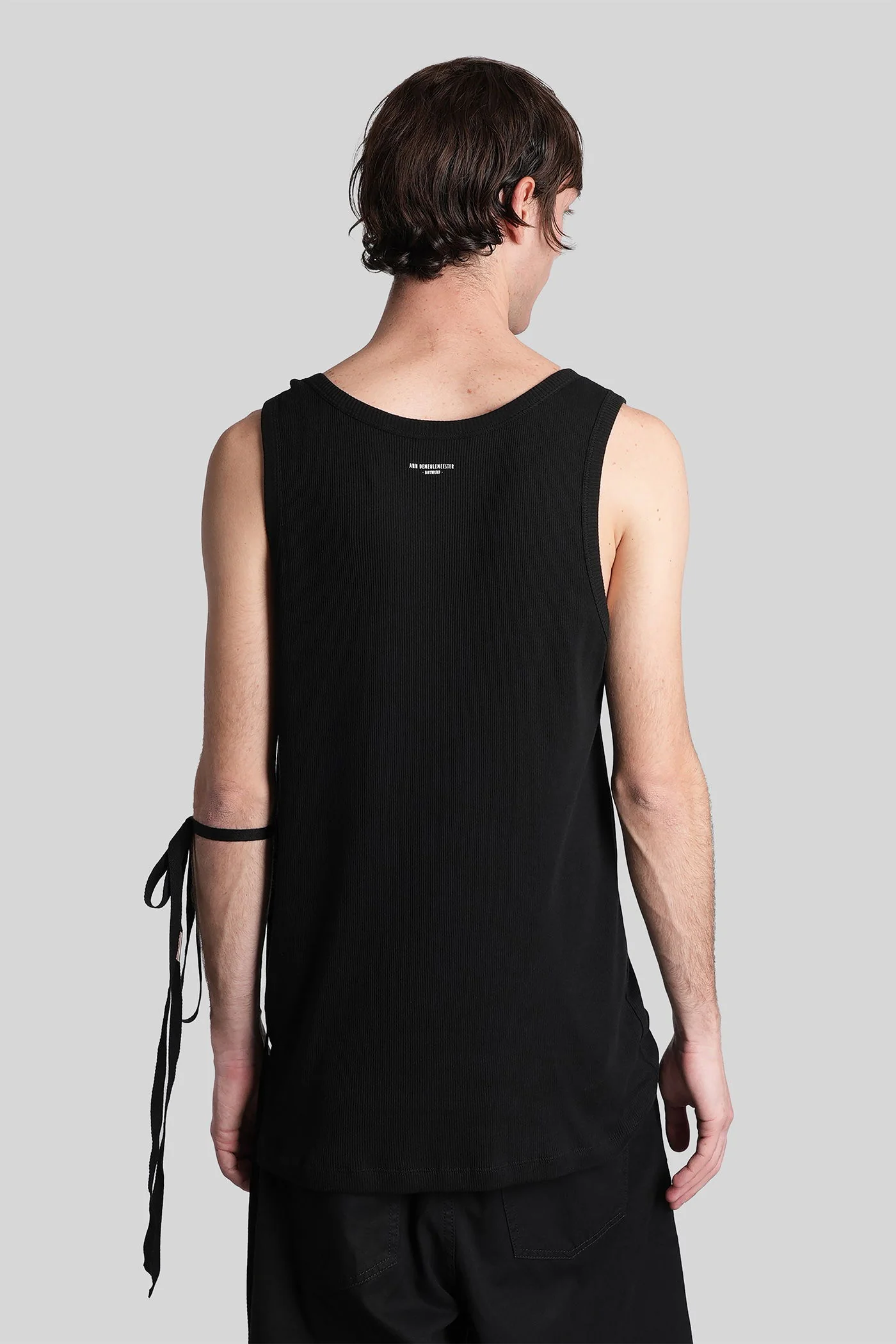 Seva tank Top in black cotton - Image 3
