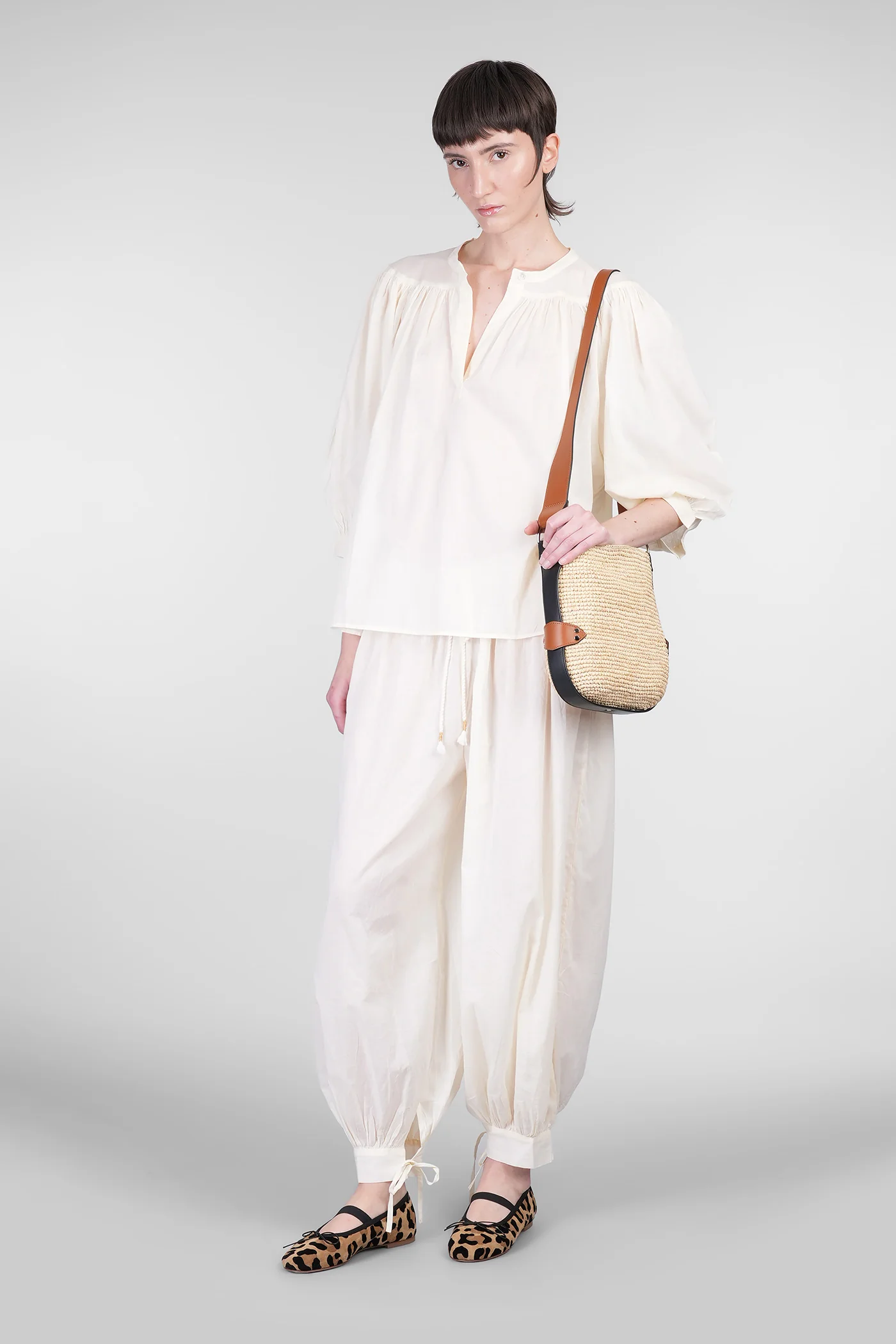 Mirabel Blouse in beige cotton - Image 2