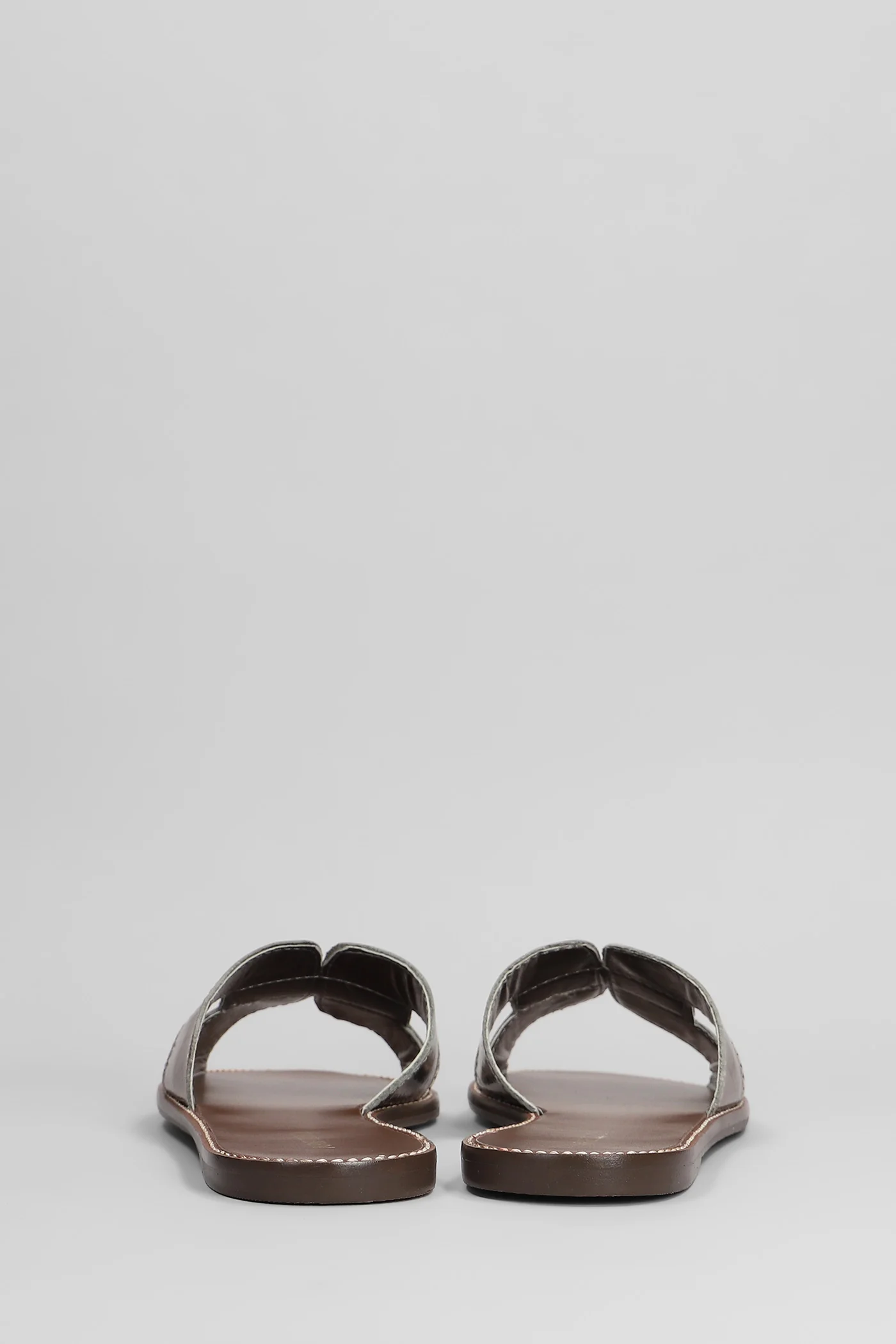 Flats in copper leather - Image 4