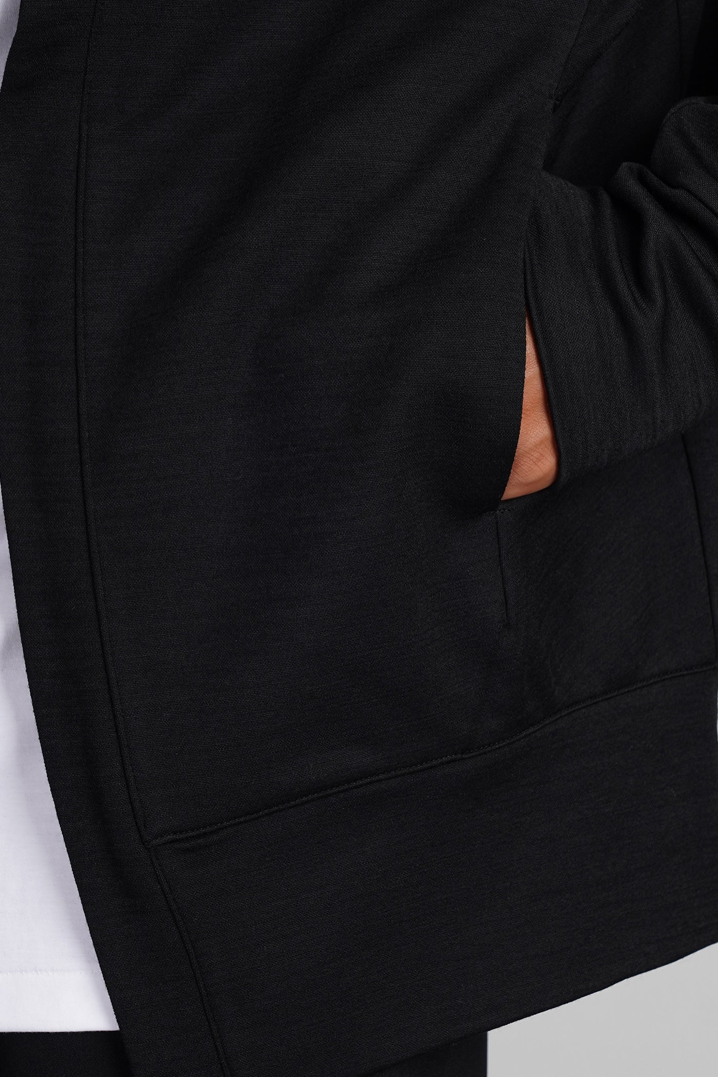 Cardigan in black wool - Image 5