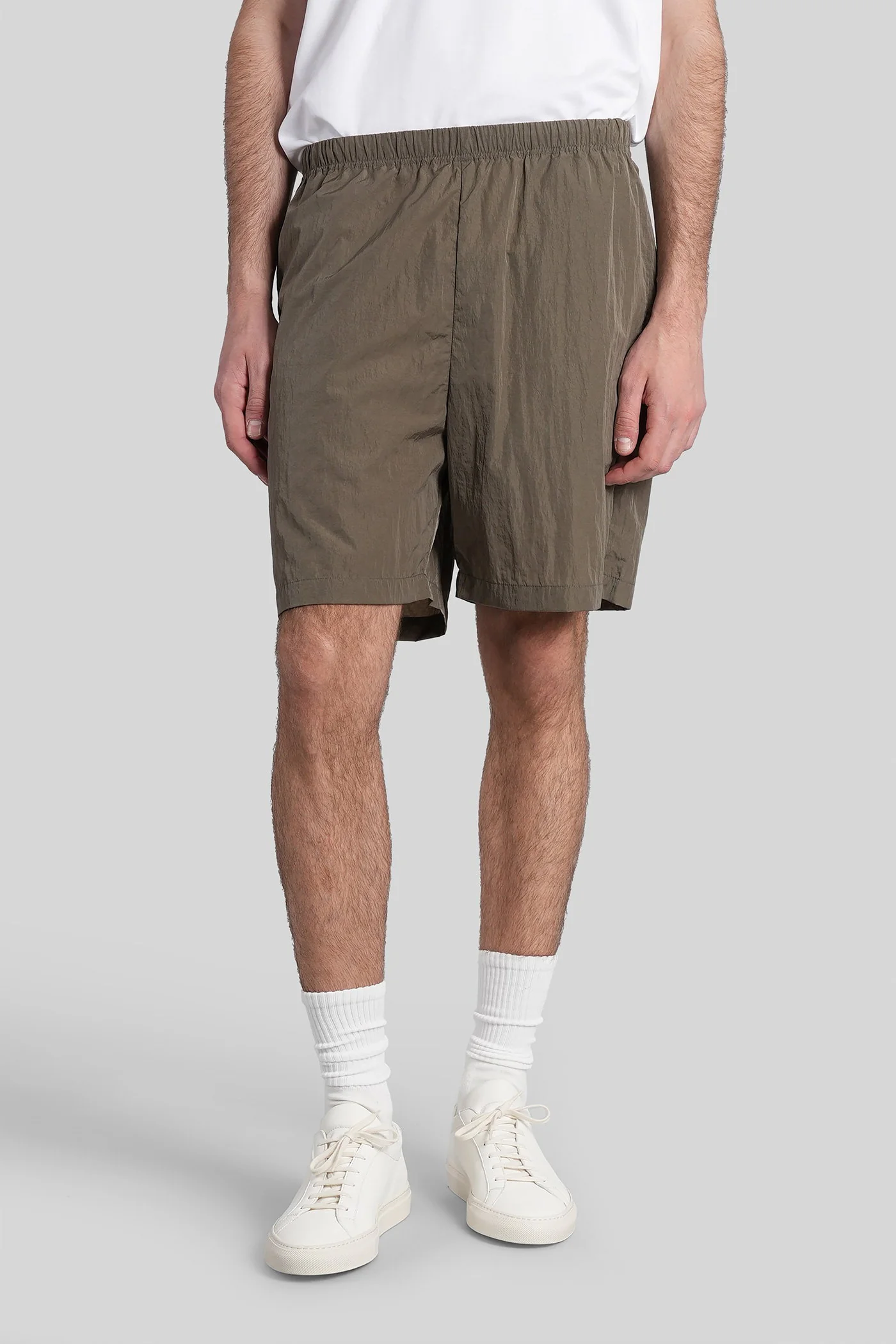 Shorts in green nylon