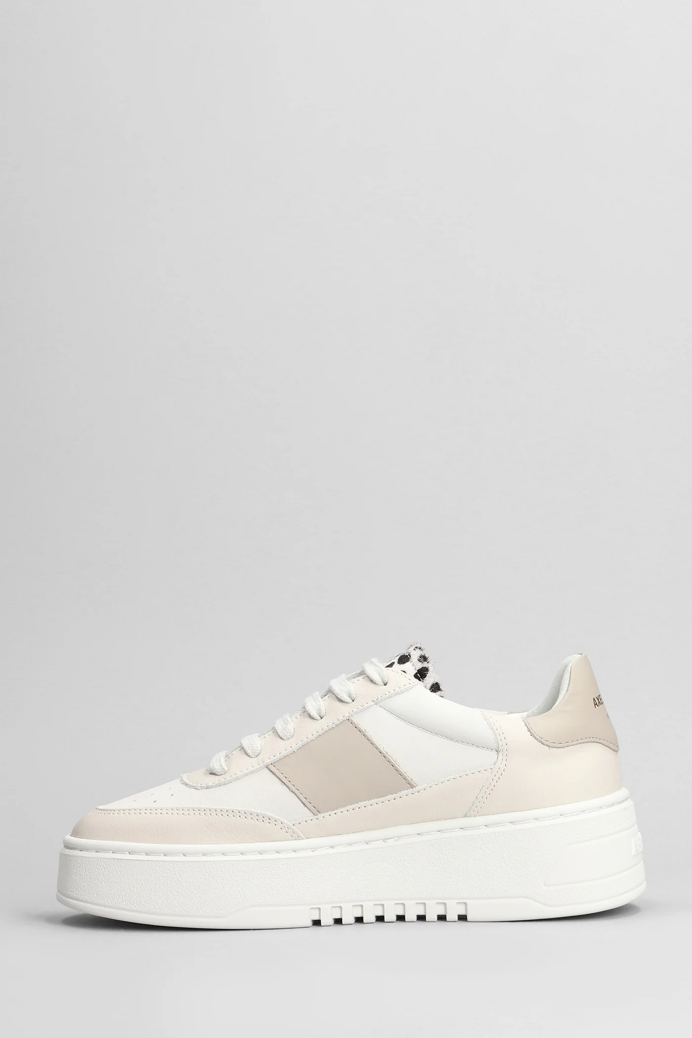 Orbit Vintage Sneakers in beige leather - Image 3