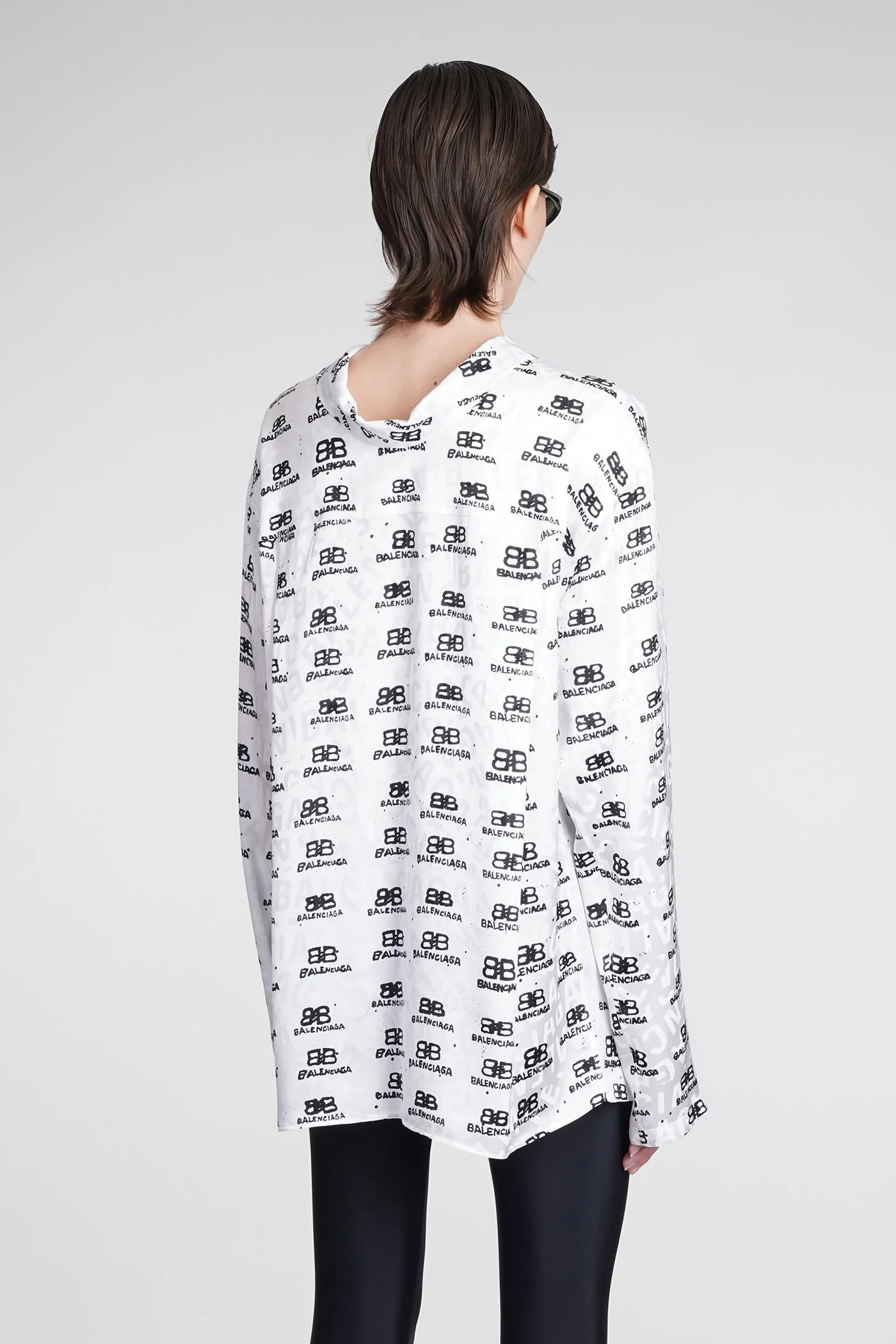 Shirt in white silk - Image 3