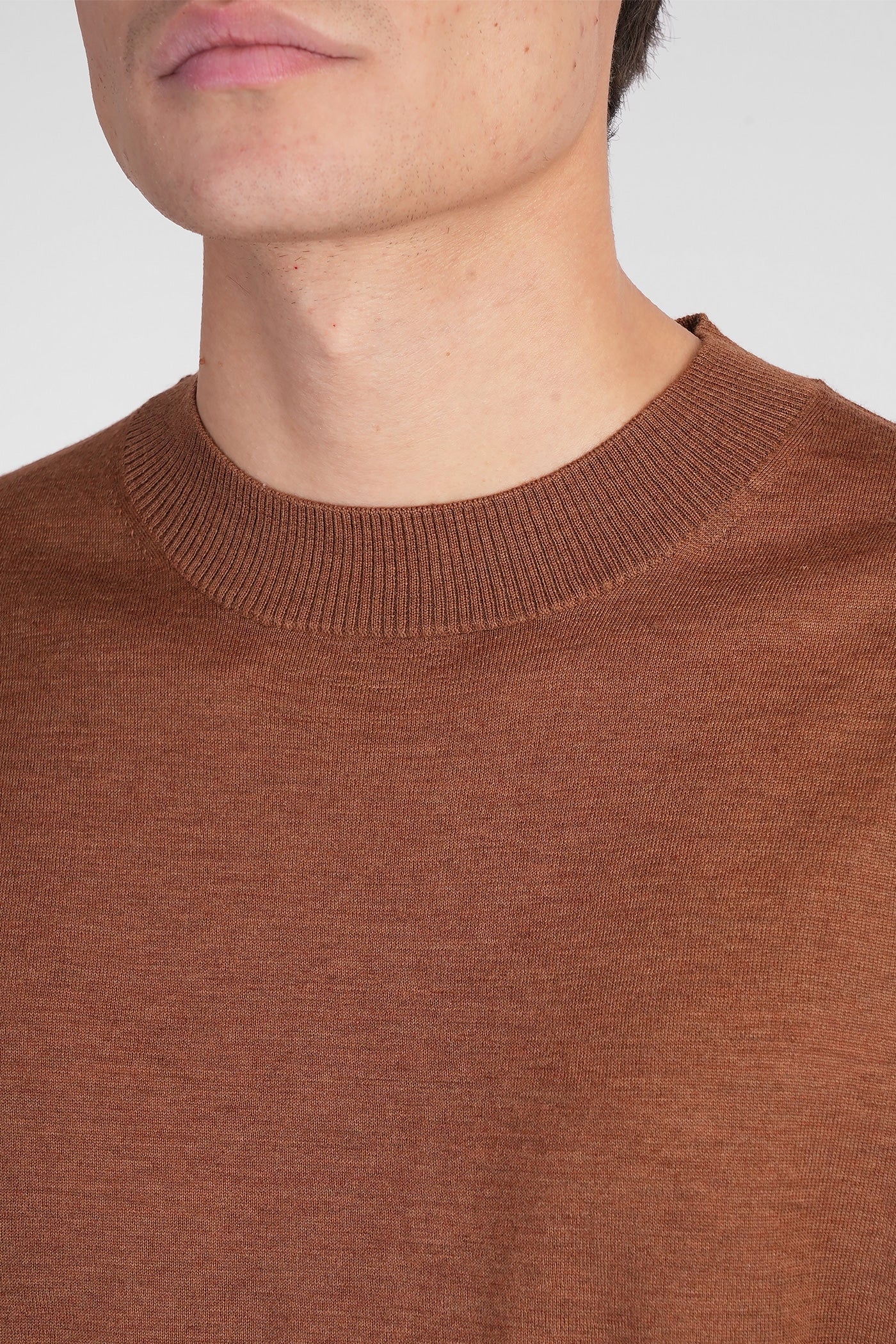 T-Shirt in brown wool - Image 5