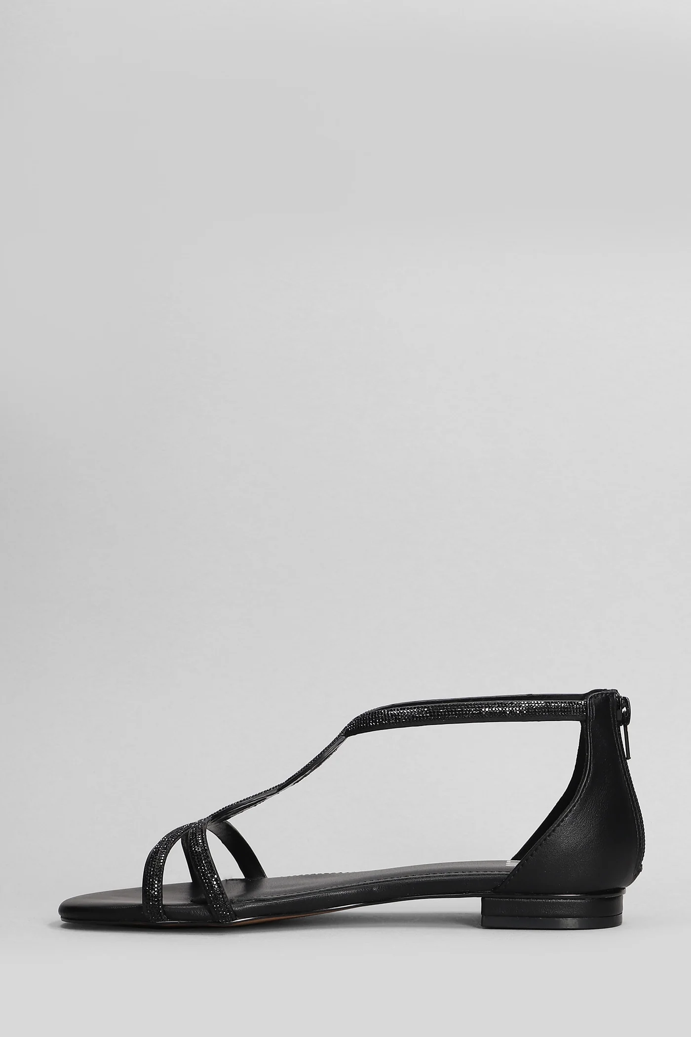 Tasha Flats in black leather - Image 3