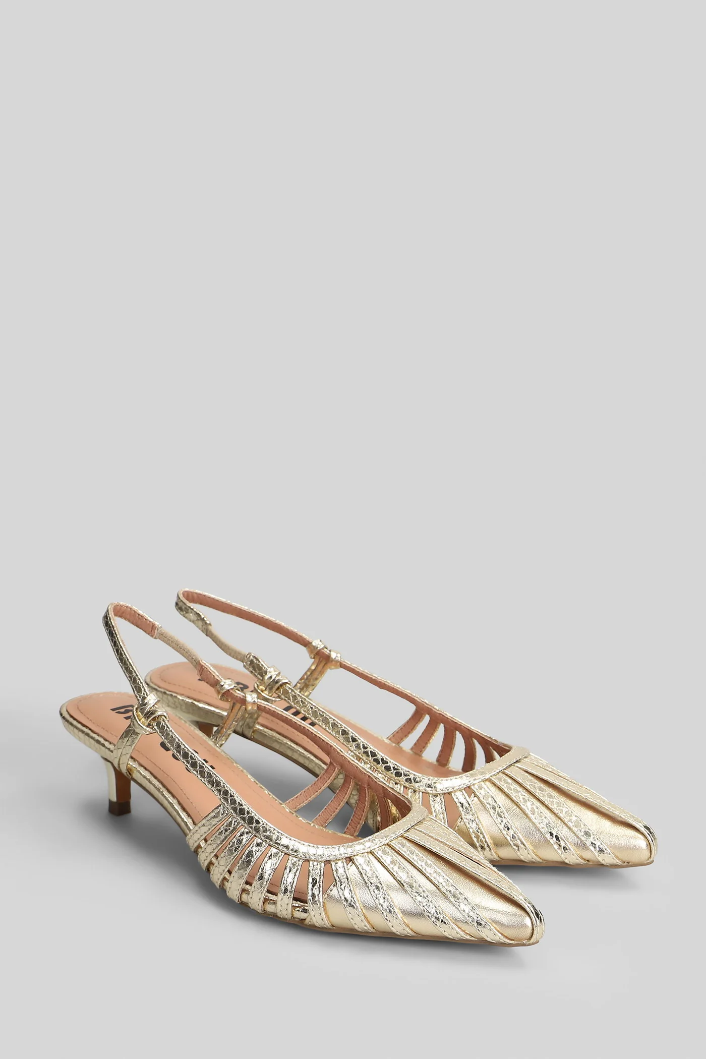 Zin Pump 45 Pumps in gold leather - Image 2