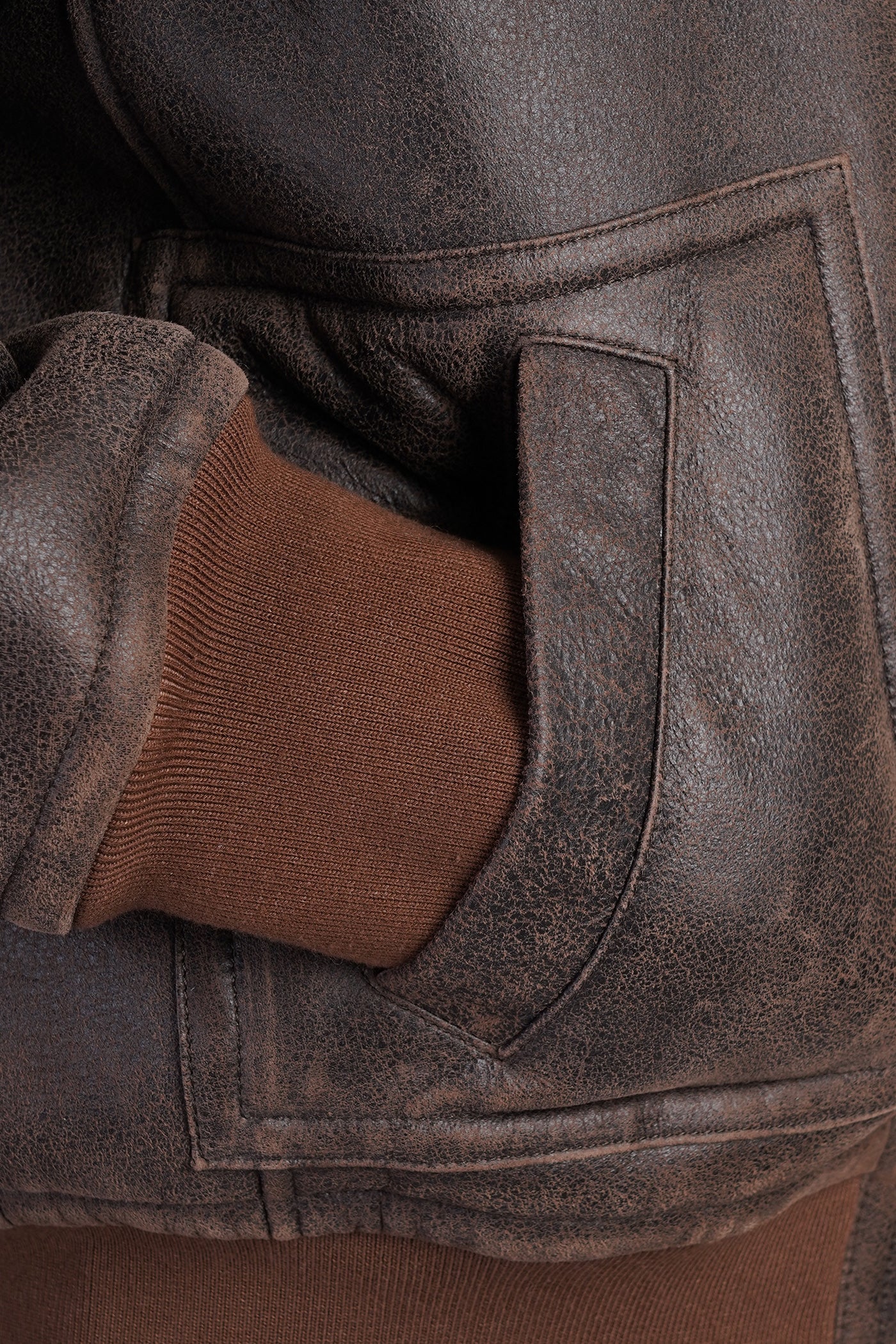 Bomber Jacket in brown leather - Image 5