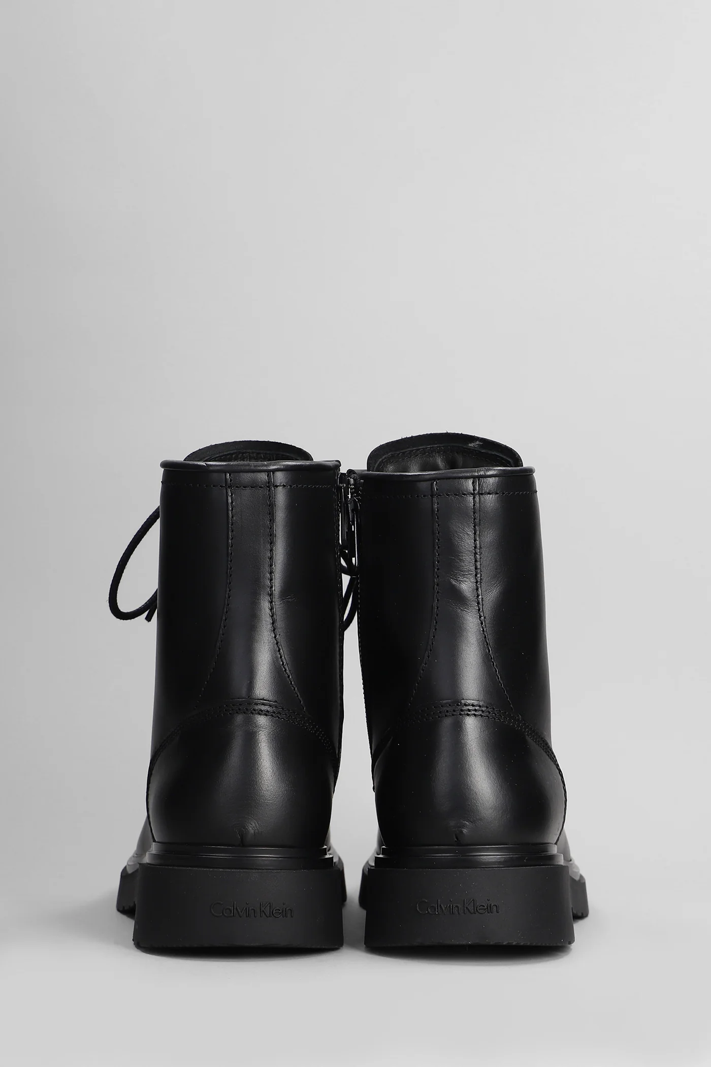 Combat boots in black leather - Image 4