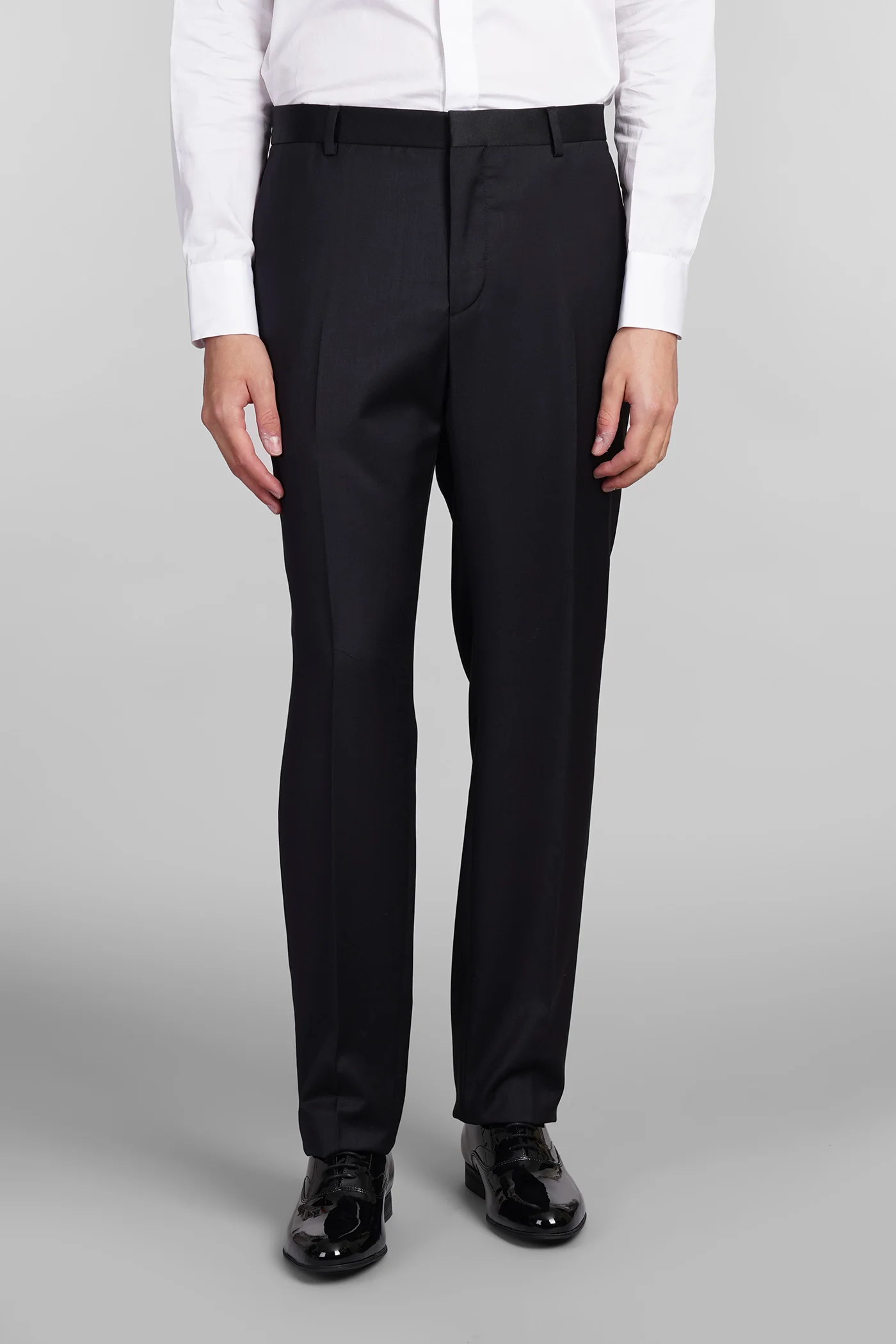 Pants in black wool