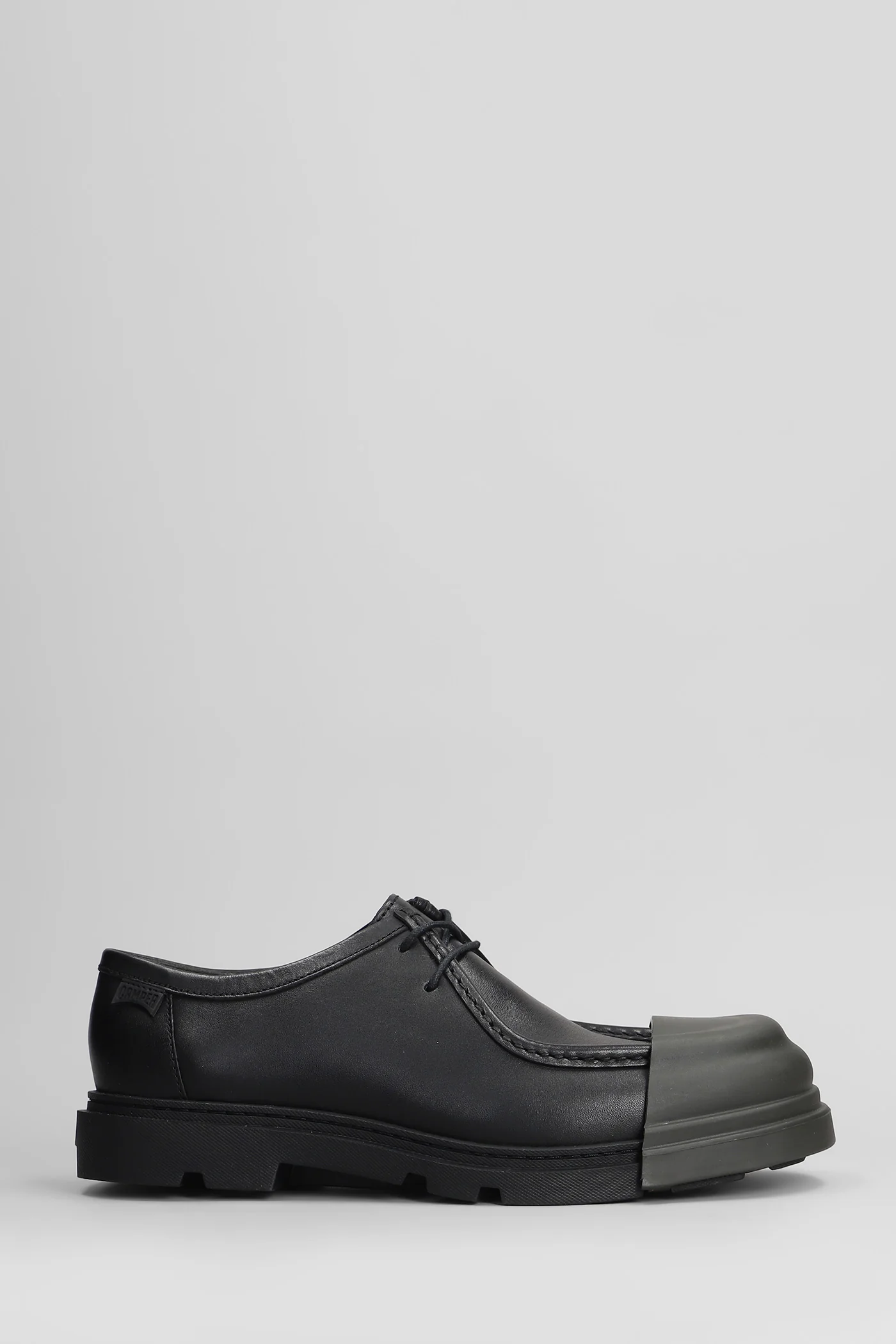 Junction Lace up shoes in black leather