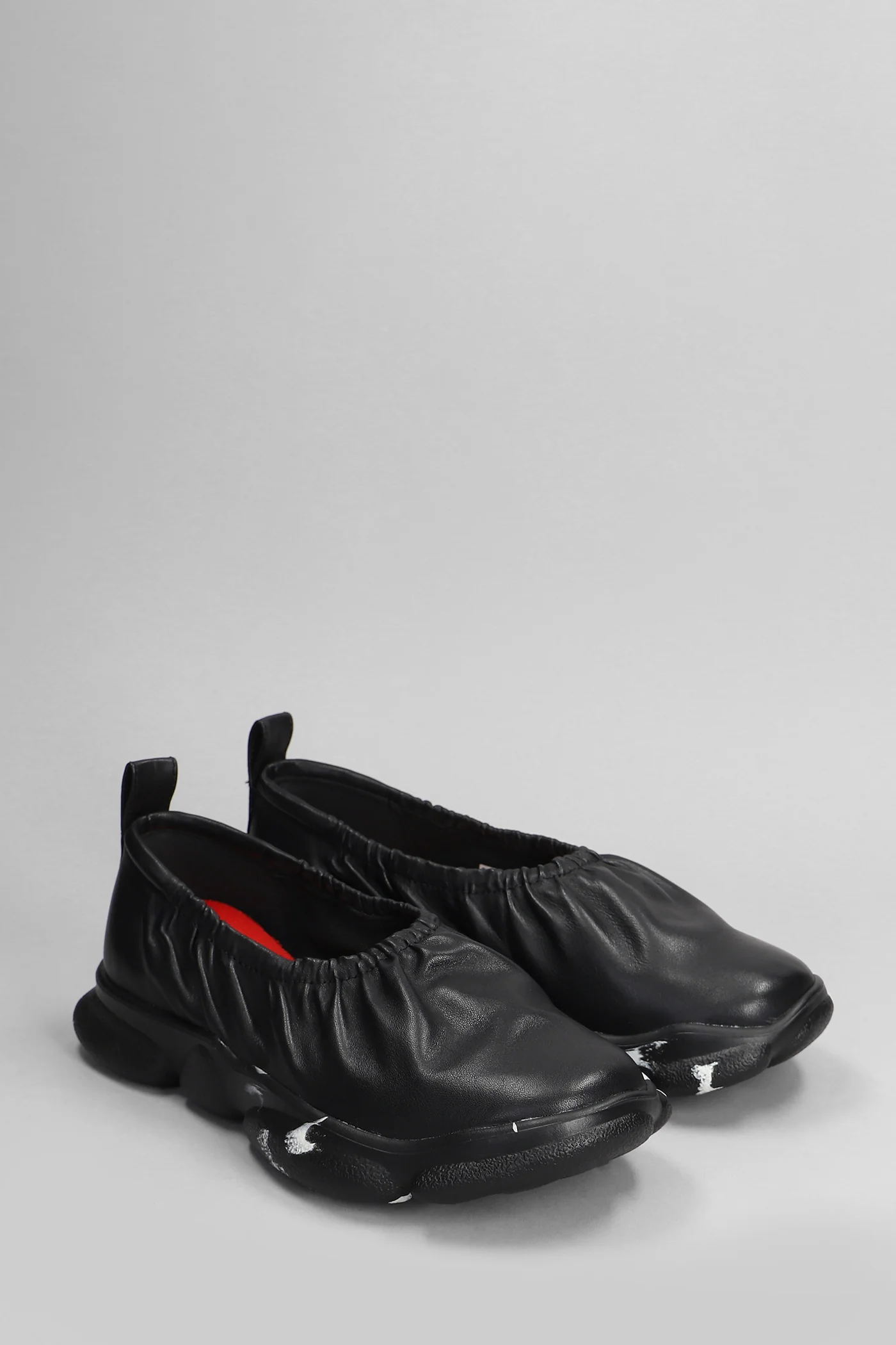 Karst Sneakers in black leather - Image 2