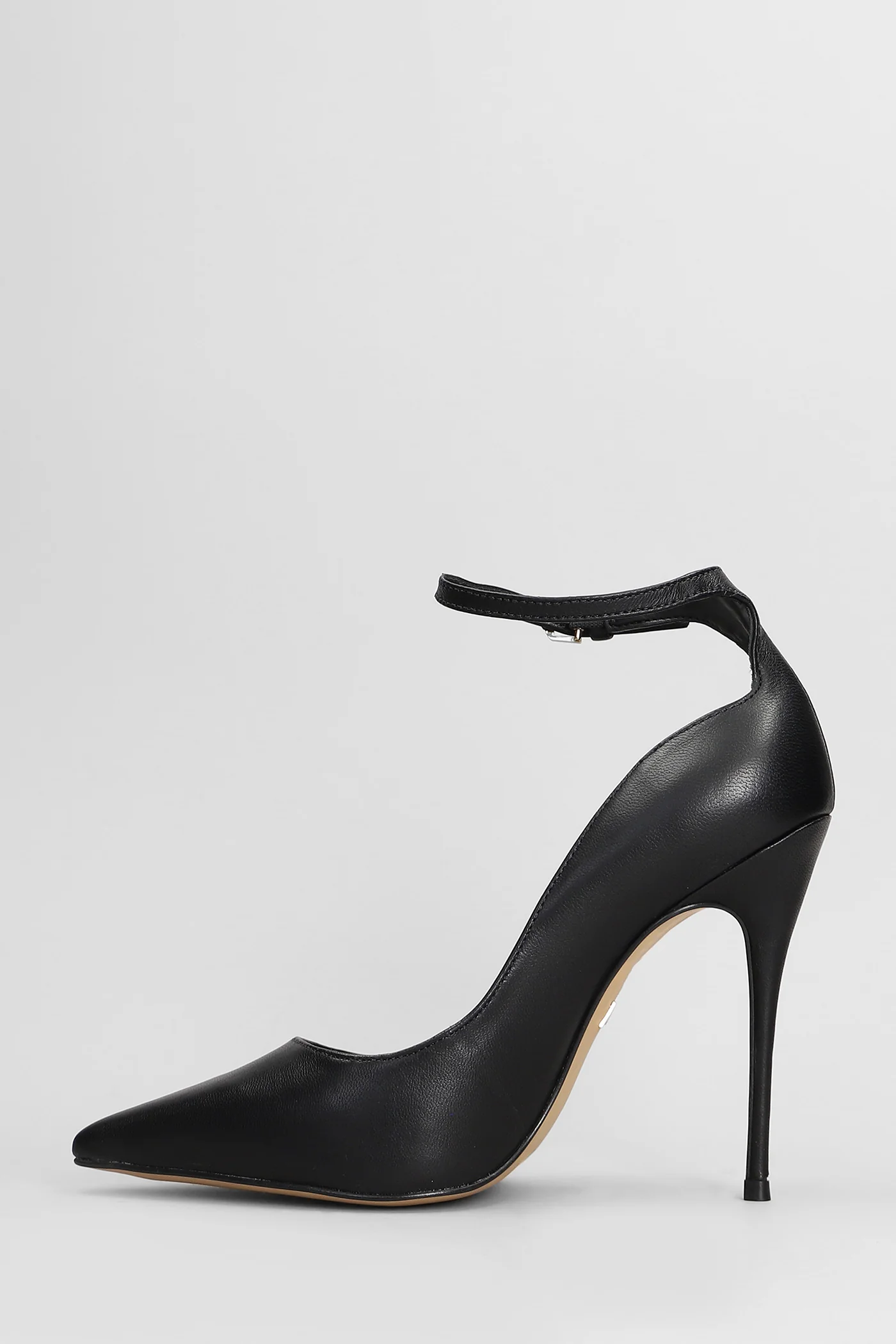 Pumps in black leather - Image 3