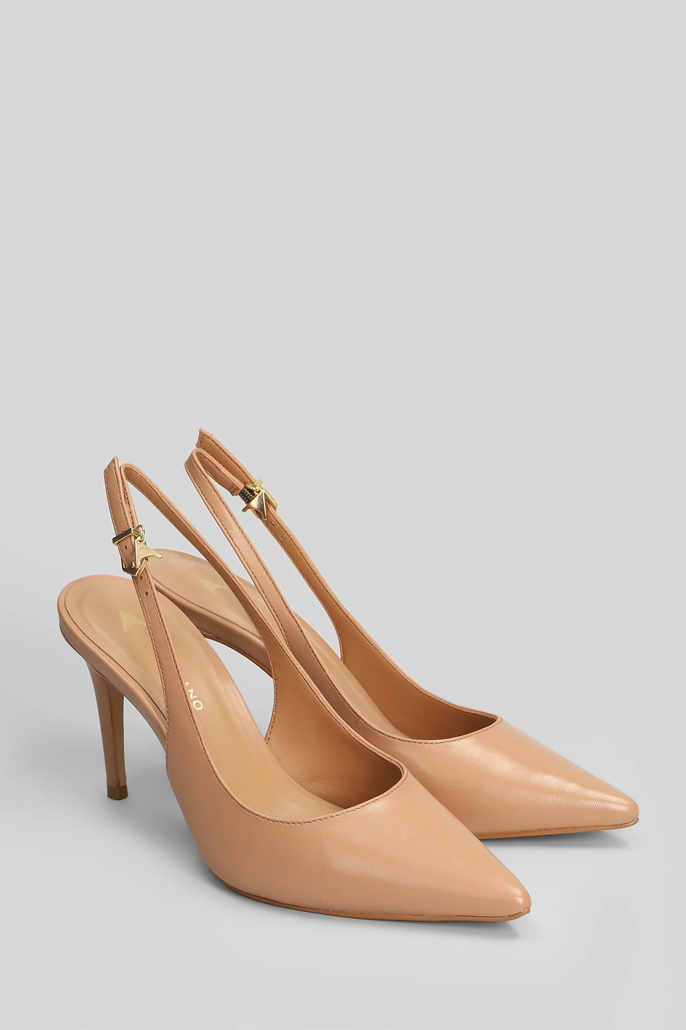 Pumps in Camel leather - Image 2
