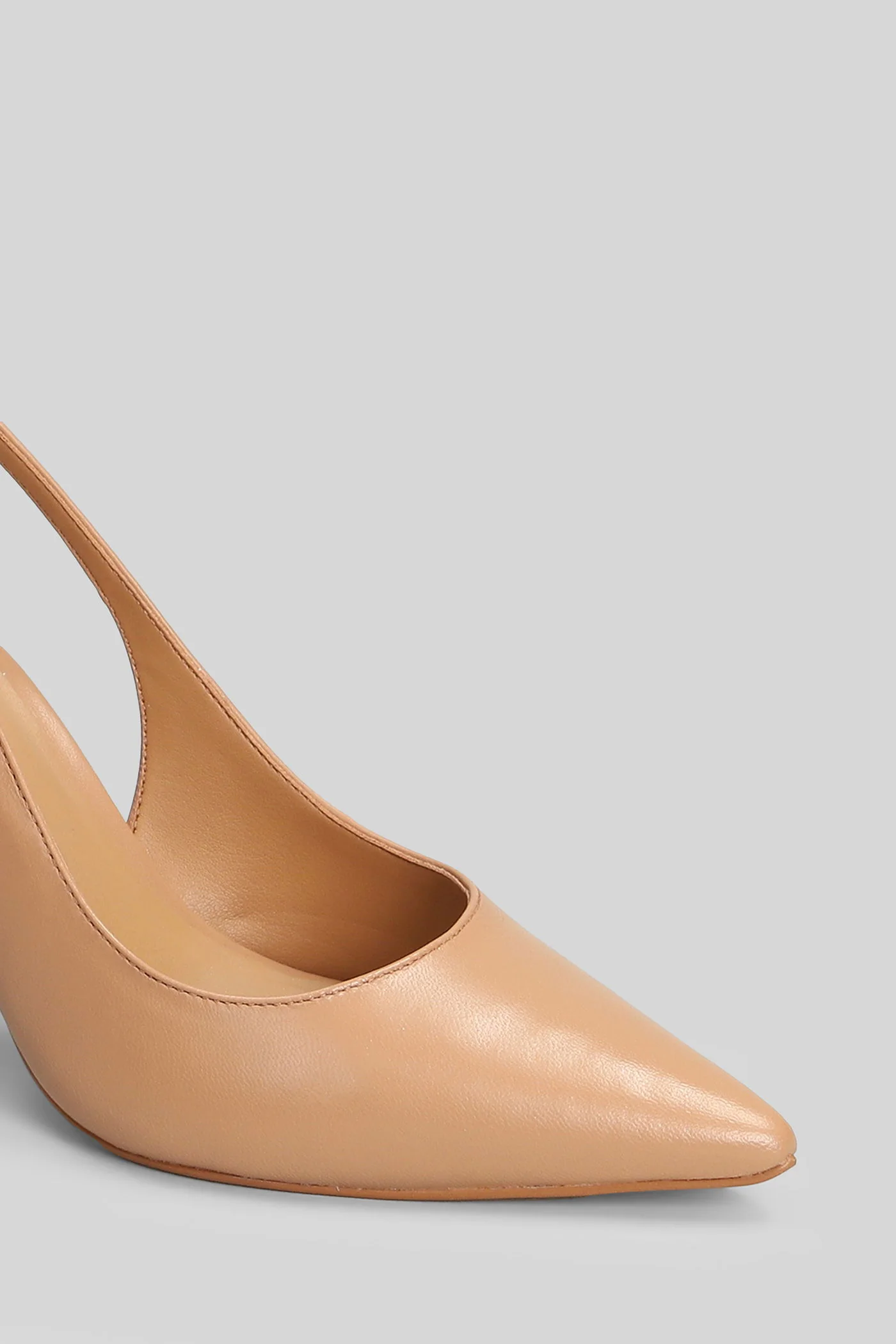 Pumps in Camel leather - Image 5