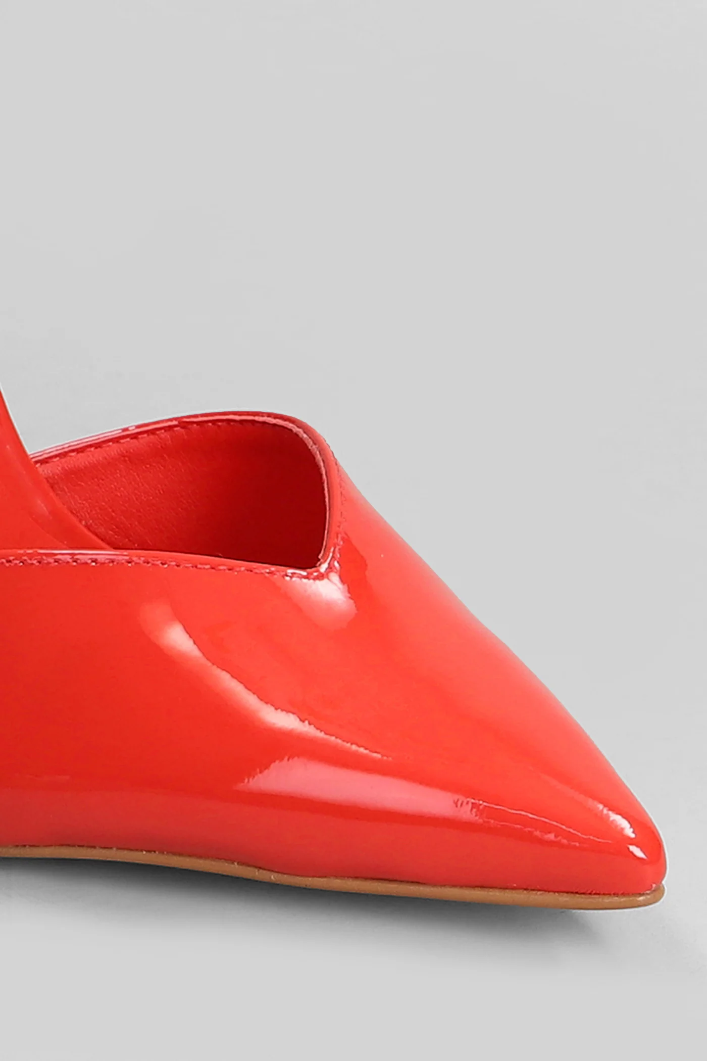 Pumps in red patent leather - Image 5