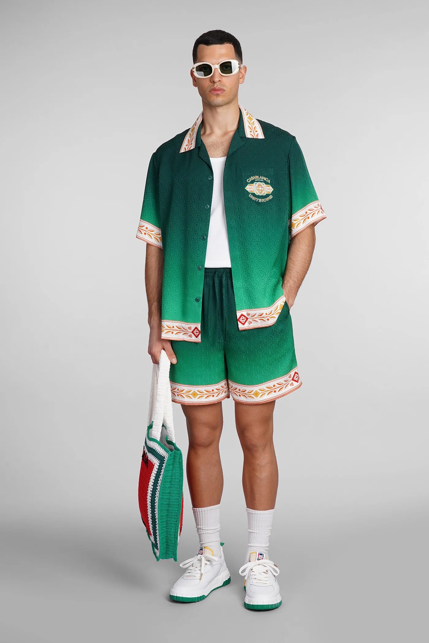 Shorts in green silk - Image 2