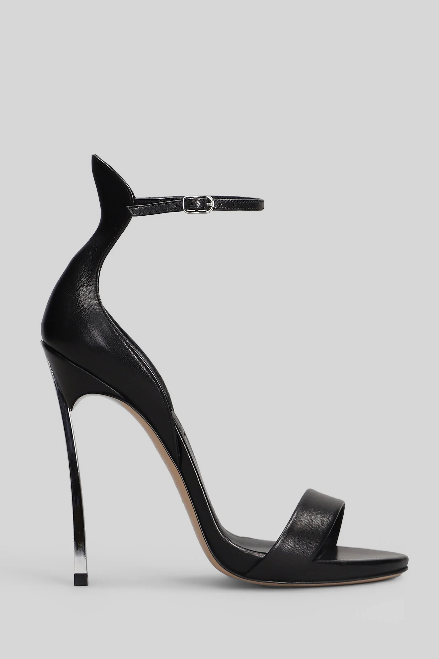 Cappa blade Sandals in black leather