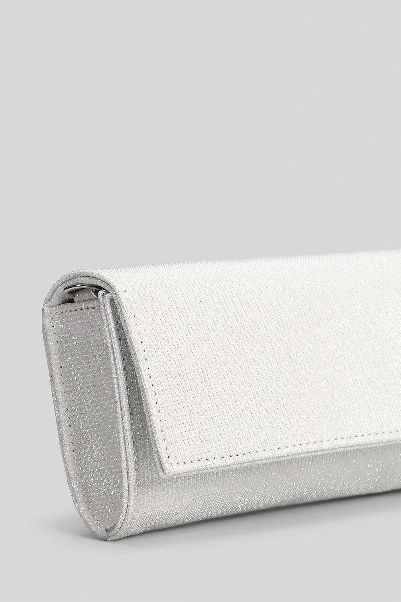 Shoulder bag in white glitter - Image 4