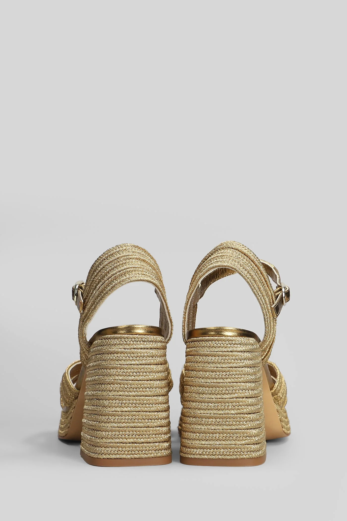 Valle-142 Sandals in gold leather and fabric - Image 4