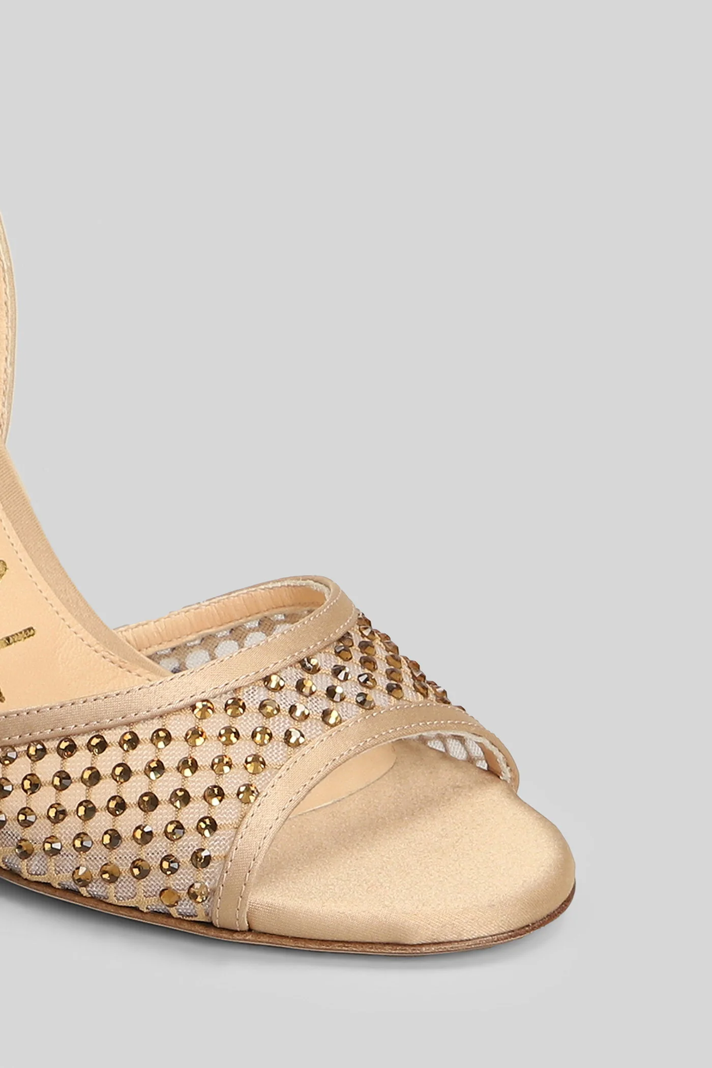 Sandals in powder satin - Image 5