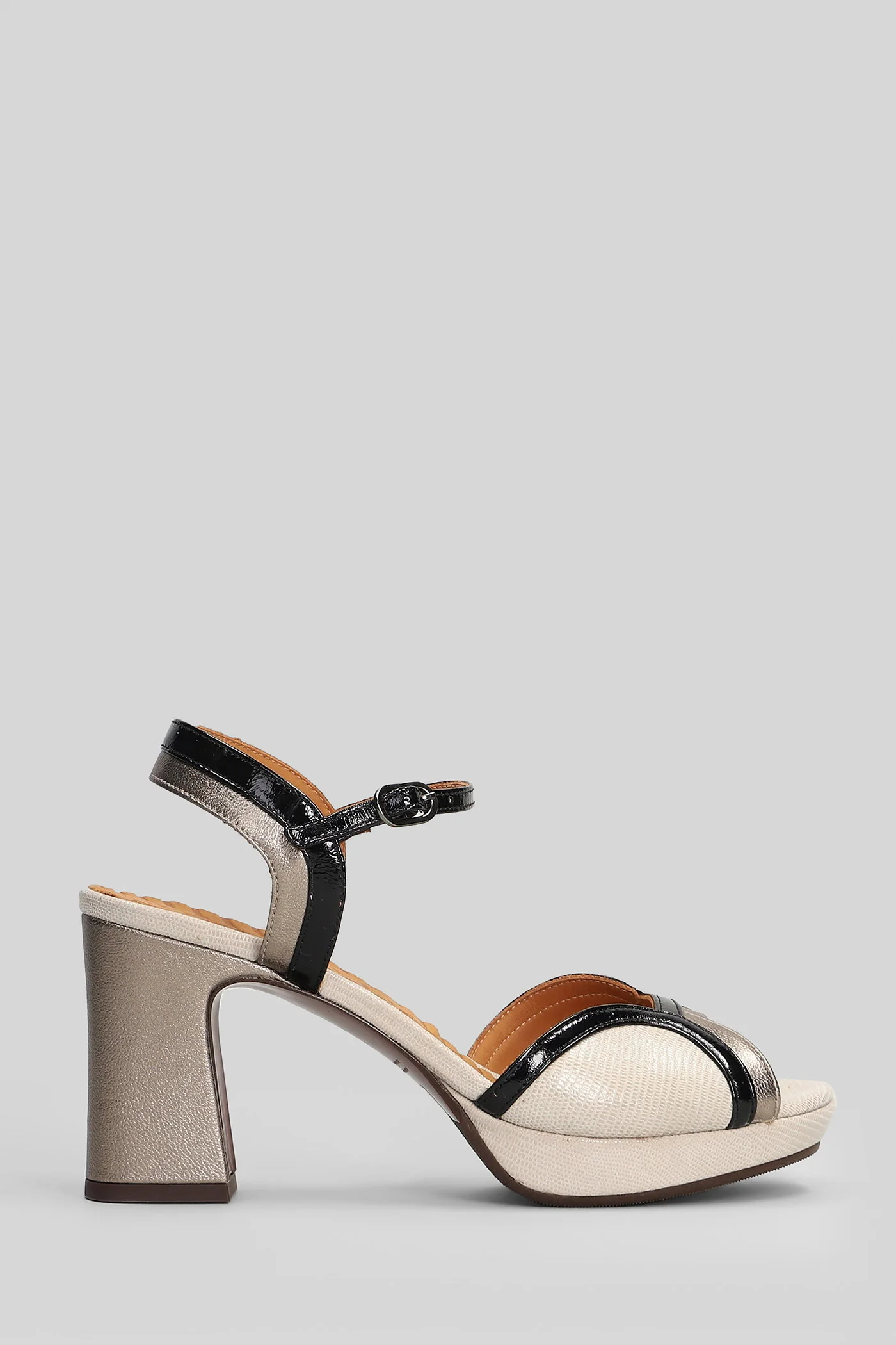 Keny Sandals in beige leather