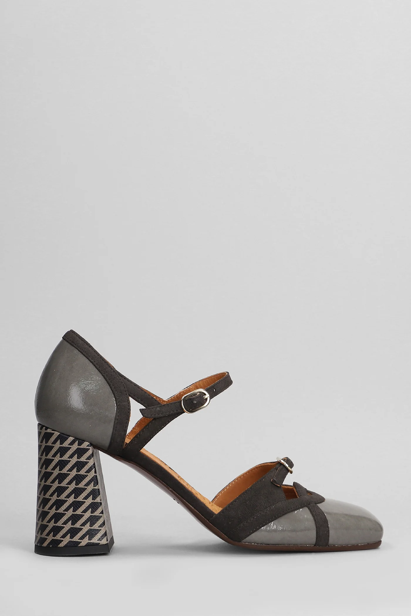 Obindi Pumps in grey leather