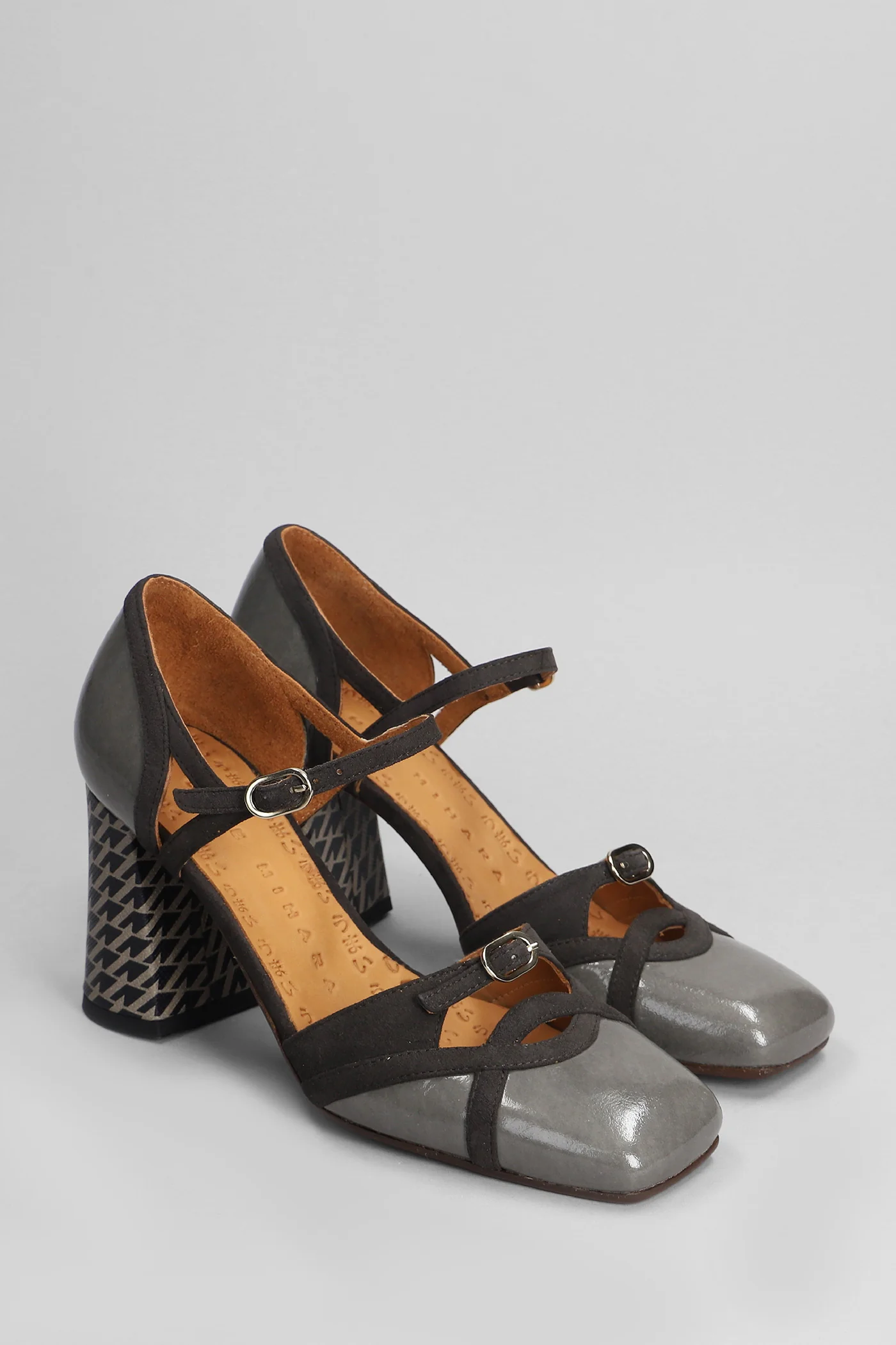 Obindi Pumps in grey leather - Image 2