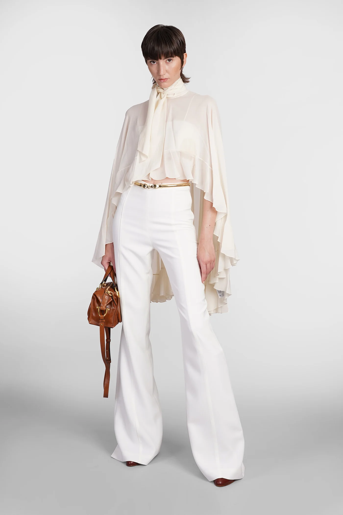 Blouse in beige silk - Image 2