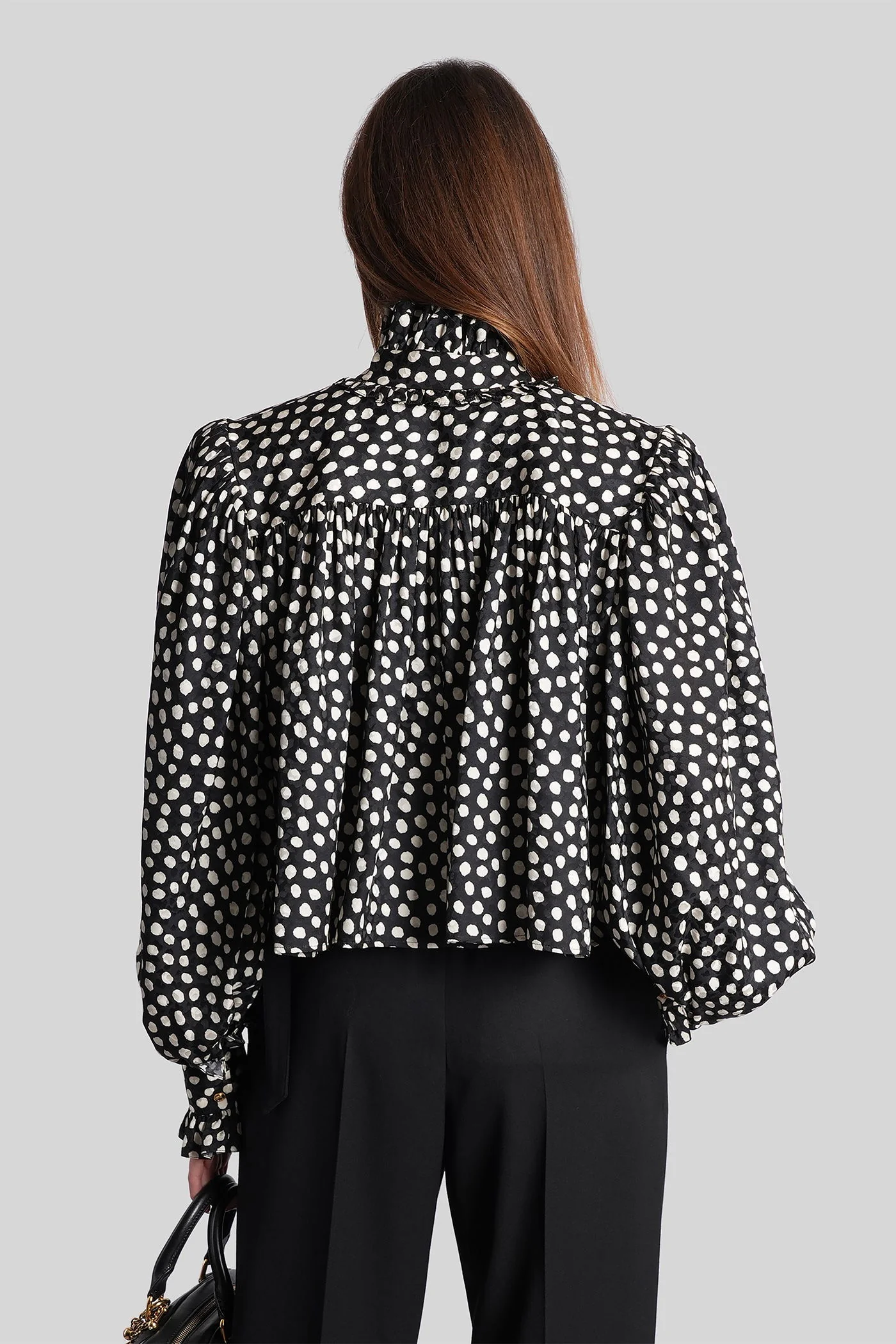 Blouse in black silk - Image 3
