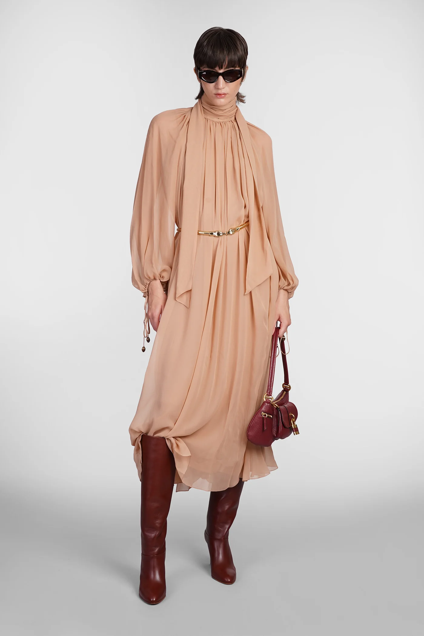 Dress woman in rose-pink silk - Image 2