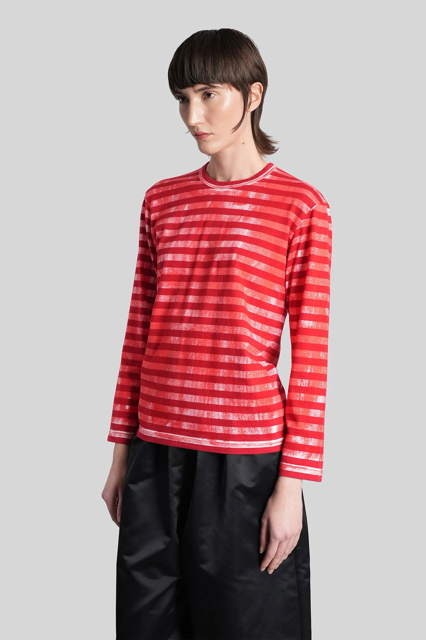 in red cotton - Image 4