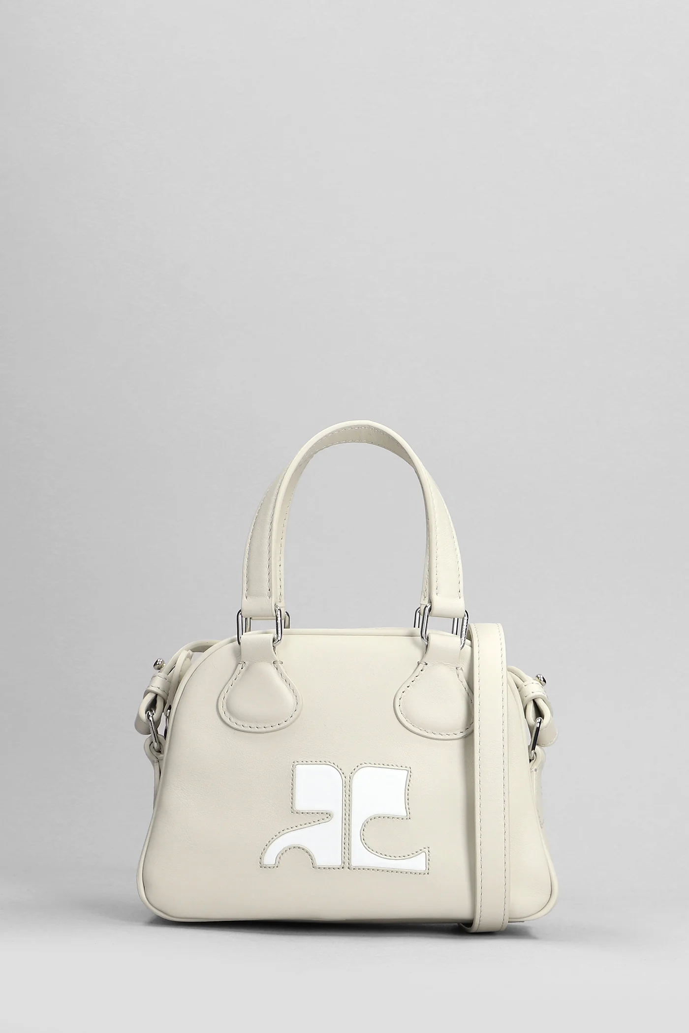 Bowling Hand bag in beige leather