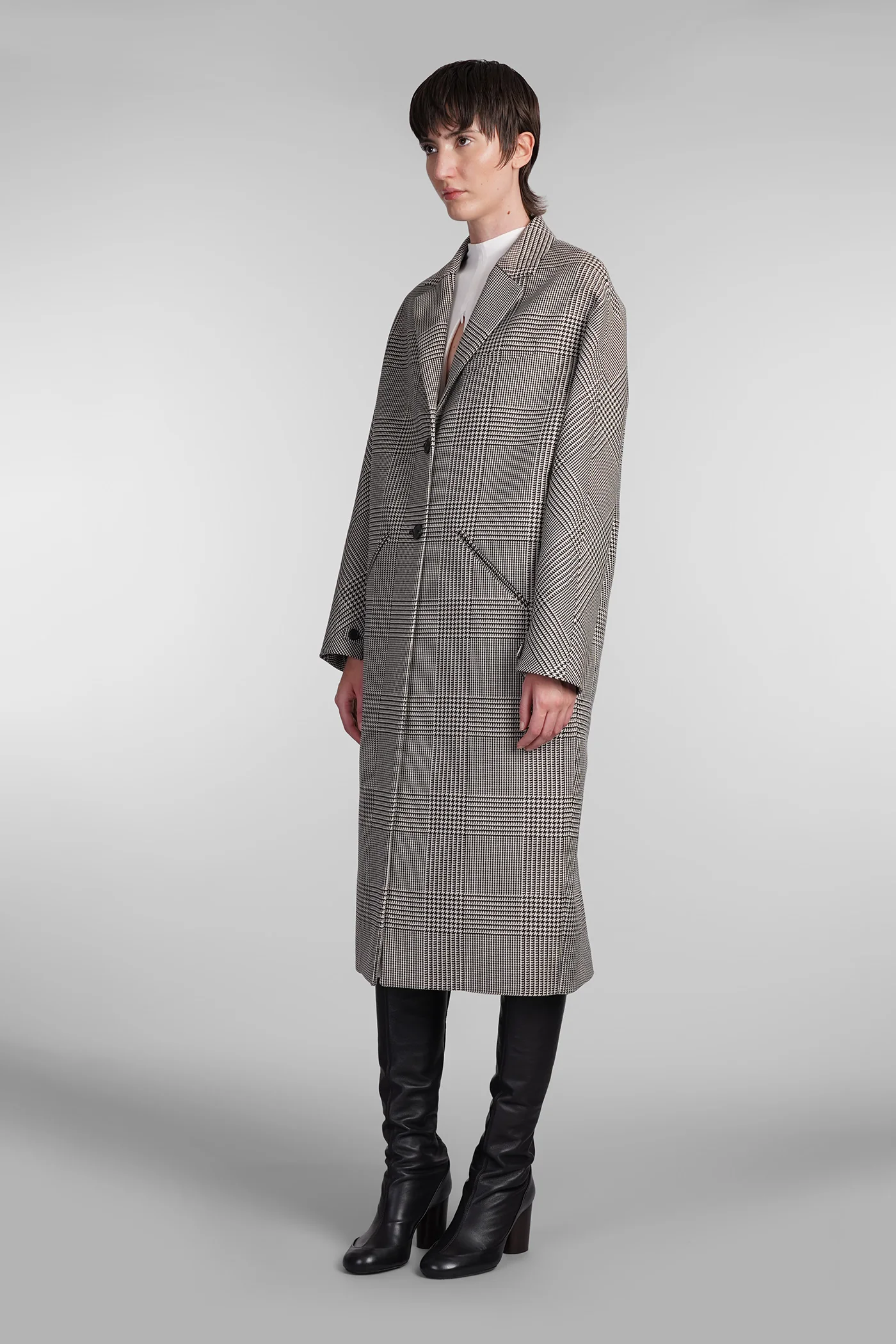 Coat in beige wool - Image 4