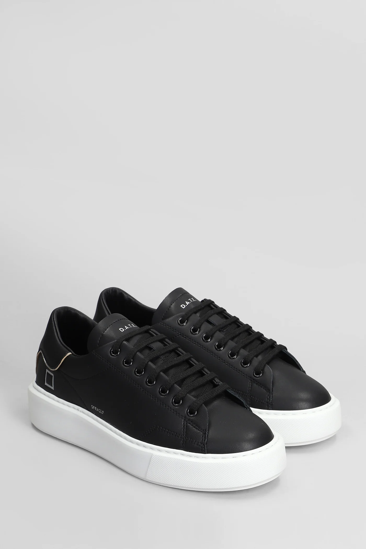 Sfera Sneakers in black leather - Image 2