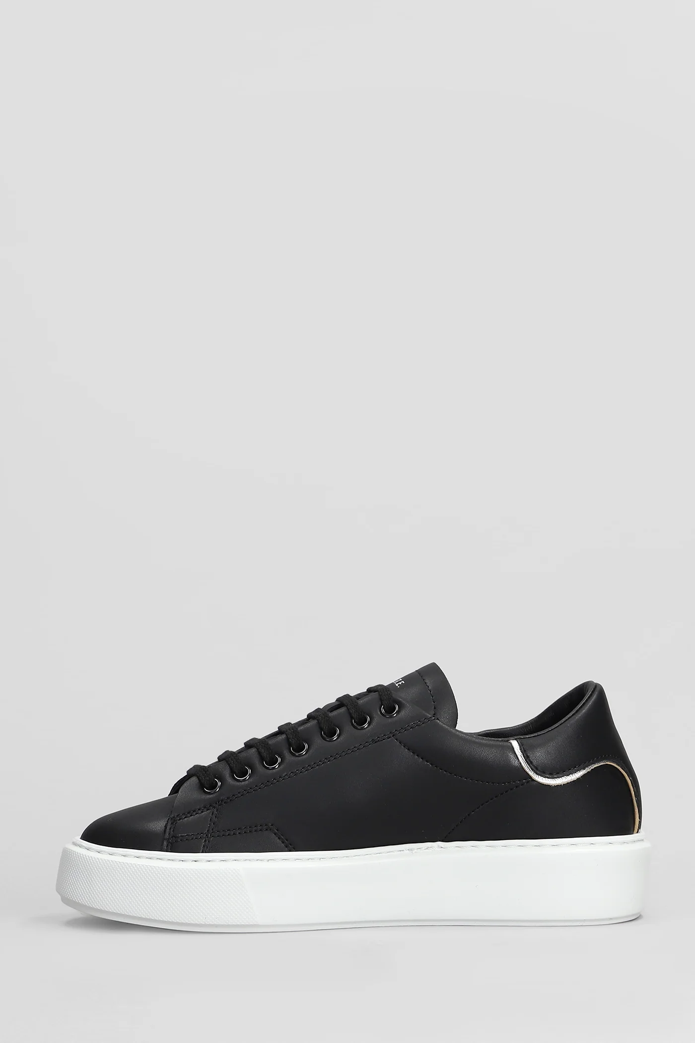 Sfera Sneakers in black leather - Image 3