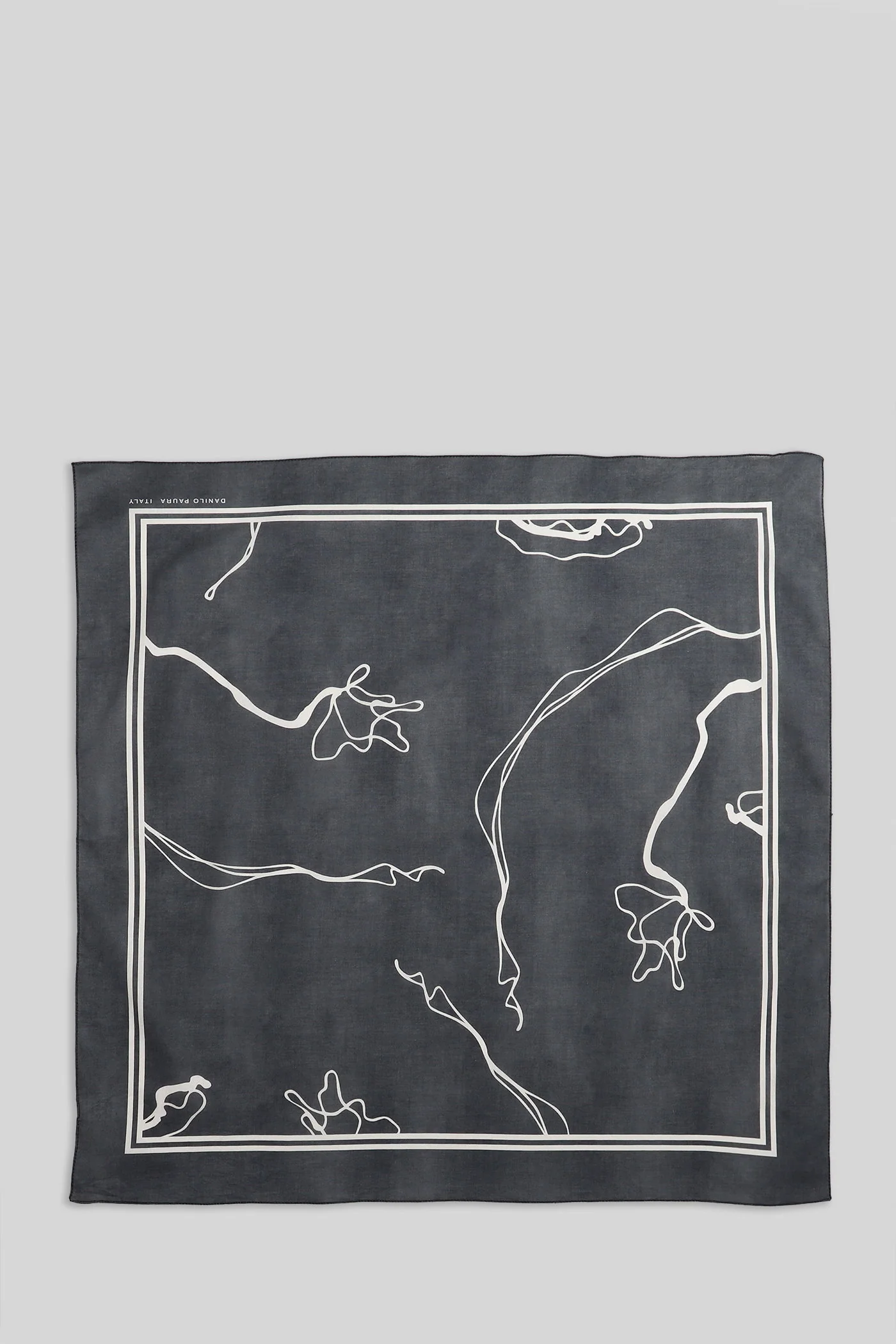 Kaos Foulard in black cotton