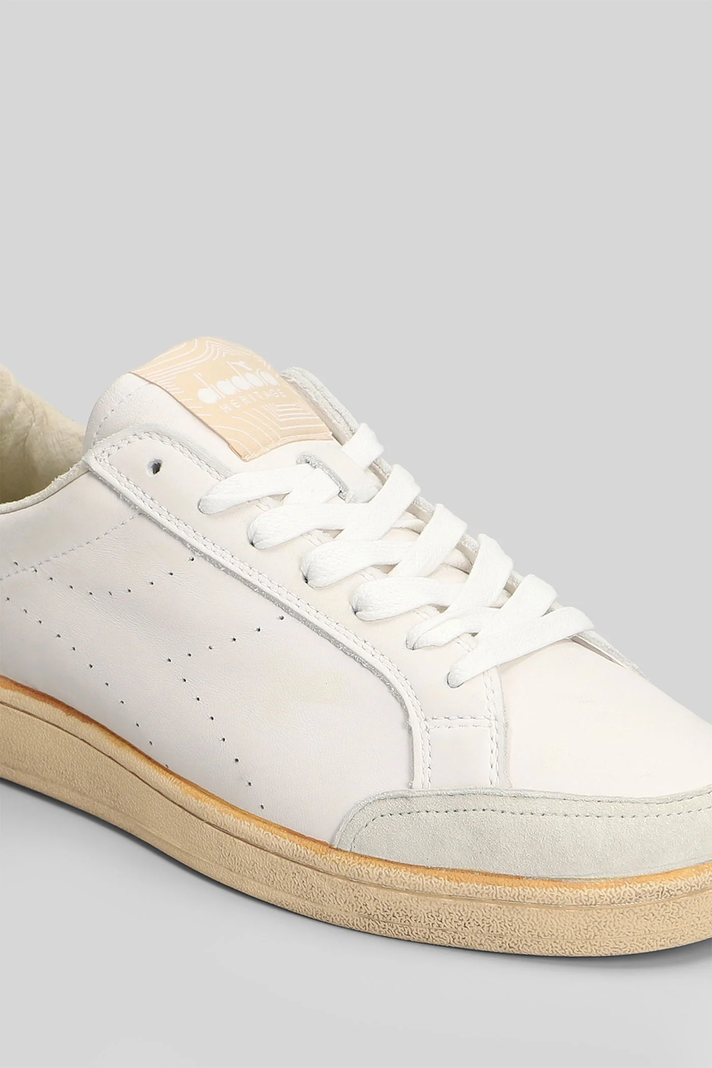 Prestige Plain Used Sneakers in white leather - Image 5